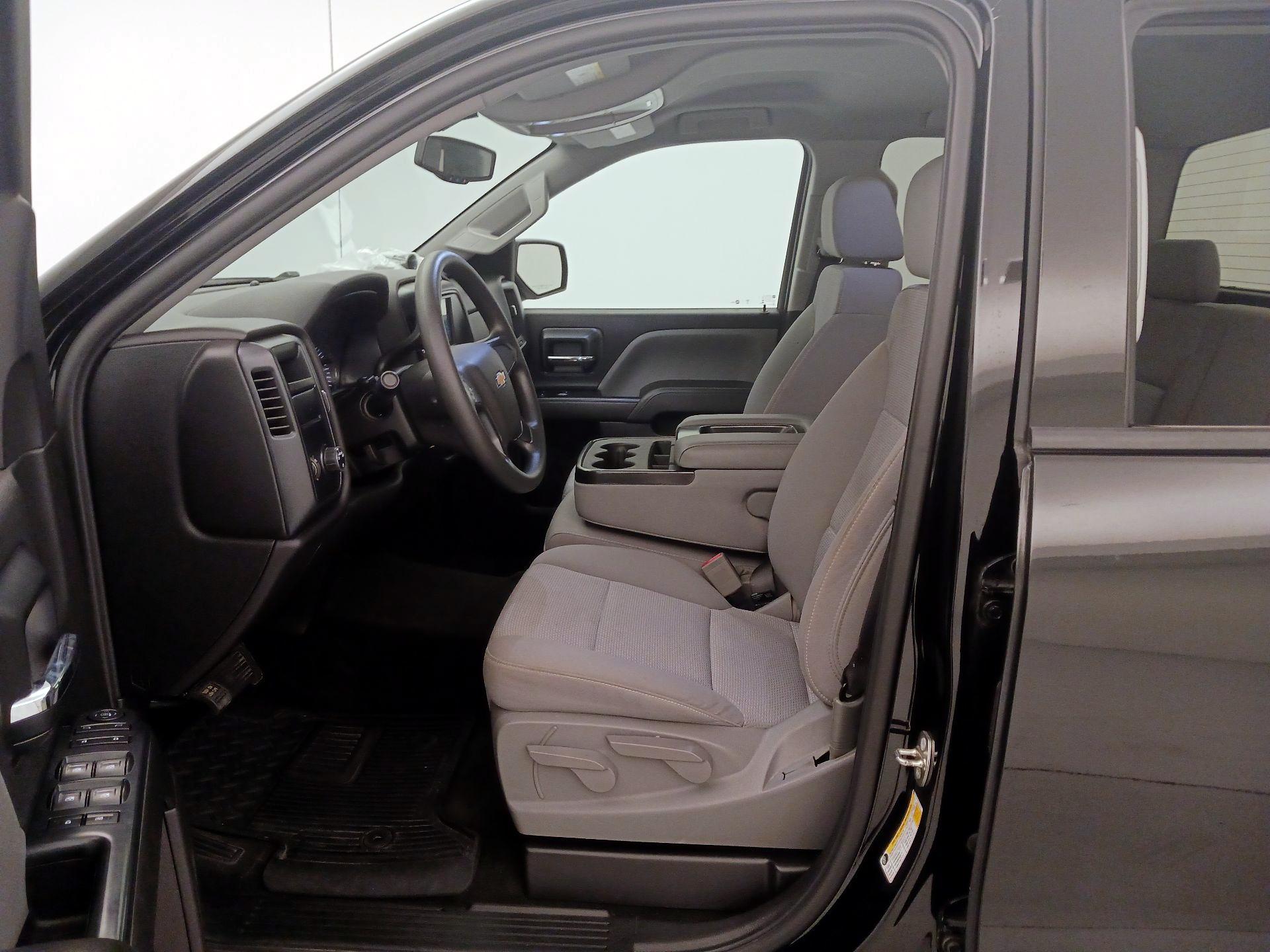 Thumbnail: 2018 Chevrolet Silverado 1500 - 11