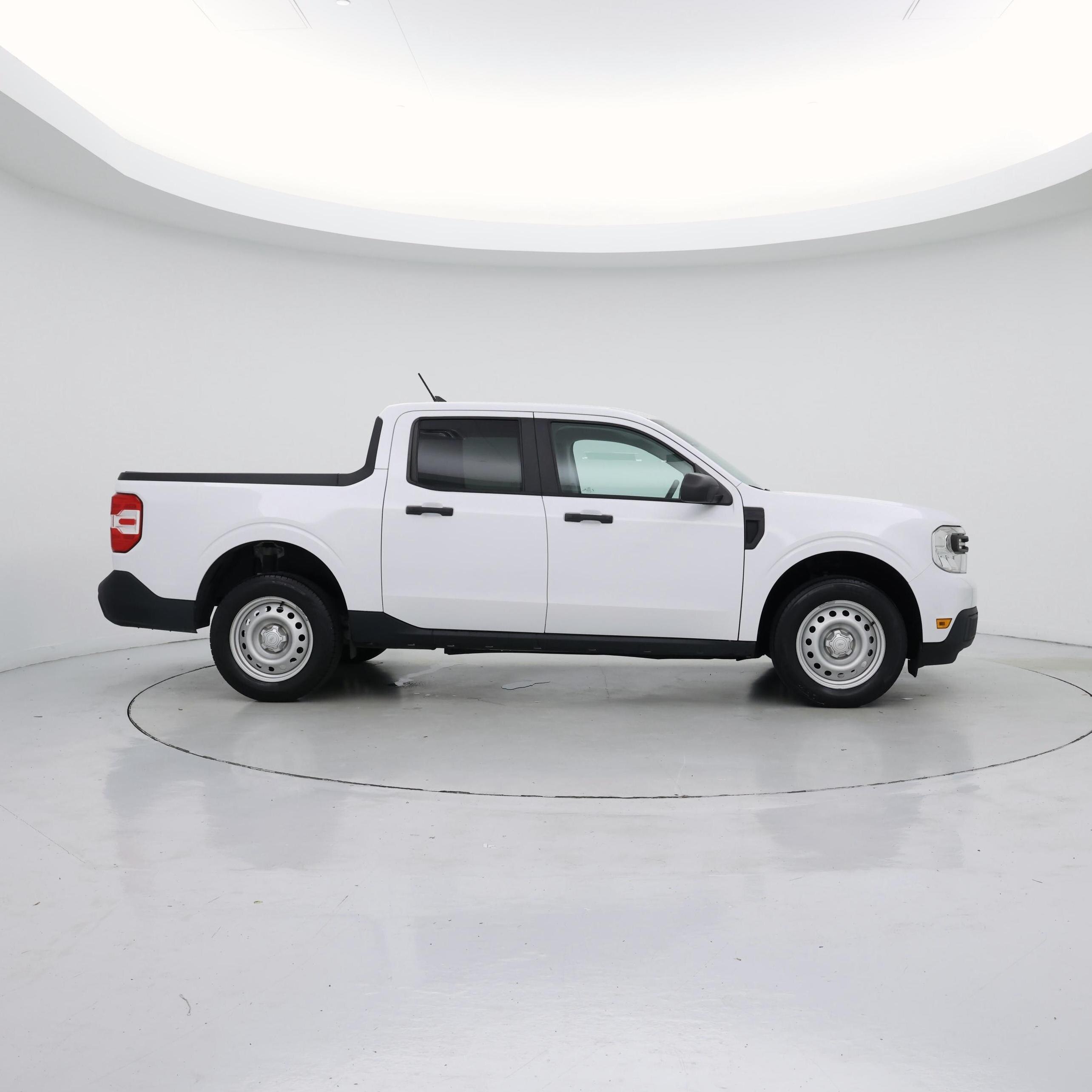 Thumbnail: 2022 Ford Maverick - 7