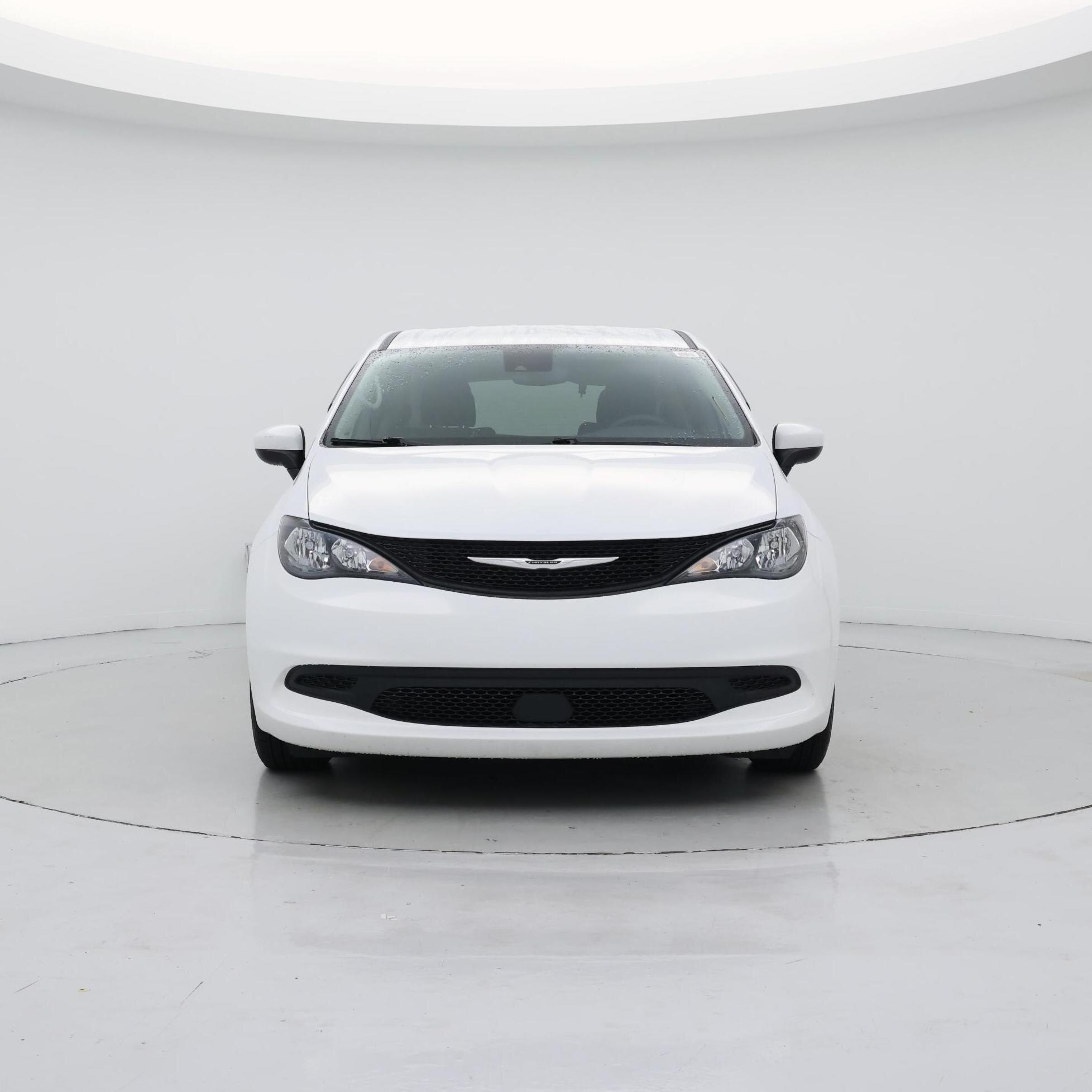 Thumbnail: 2023 Chrysler Voyager - 5