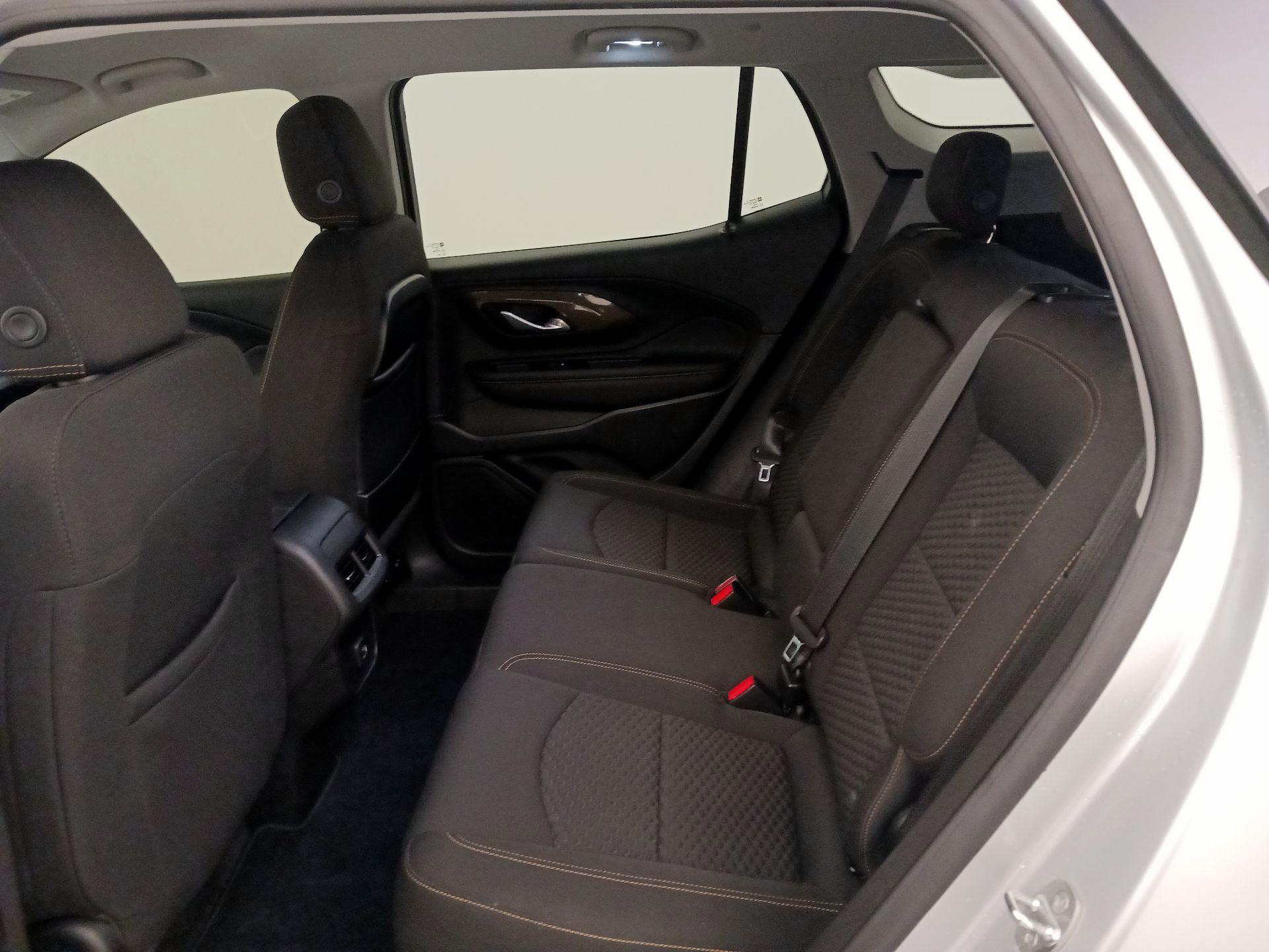 Thumbnail: 2020 GMC Terrain - 19