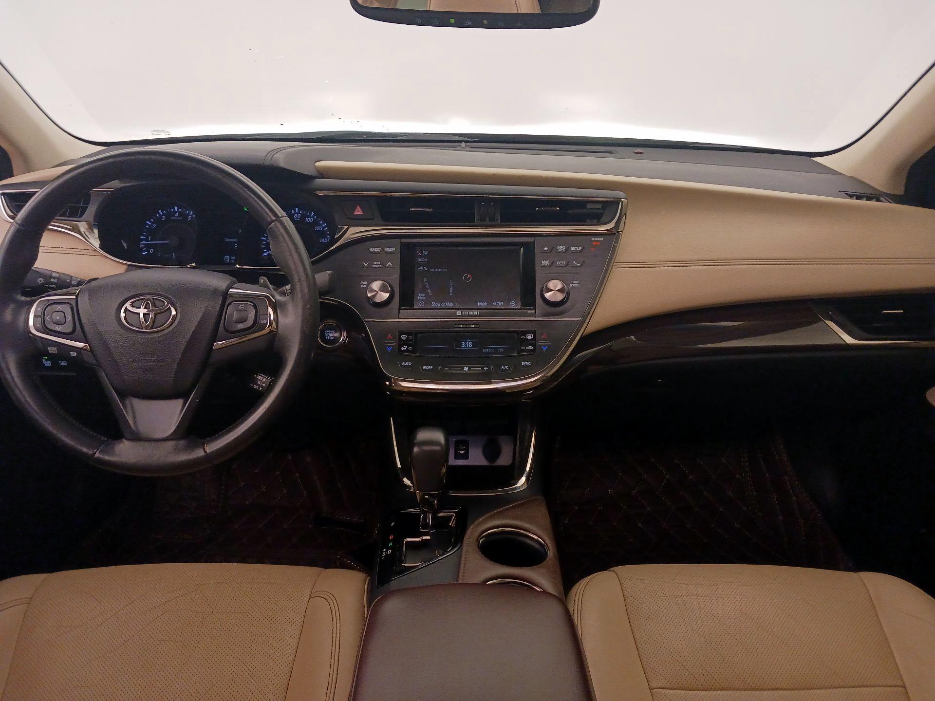 Thumbnail: 2014 Toyota Avalon - 9