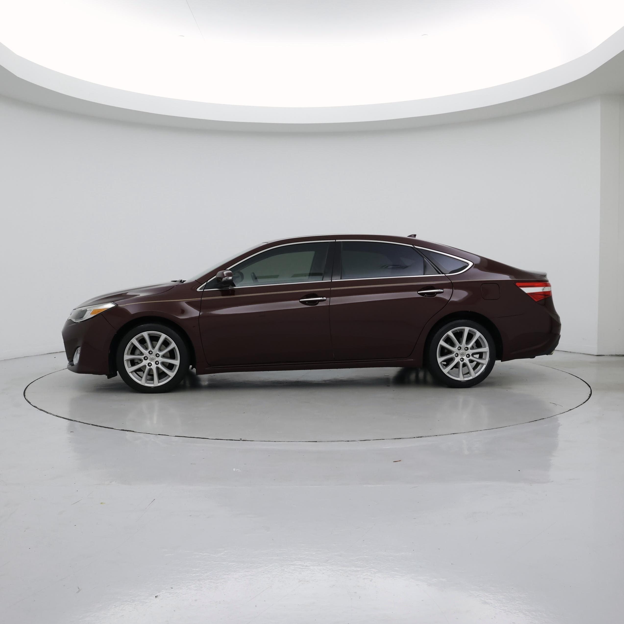 Thumbnail: 2014 Toyota Avalon - 3