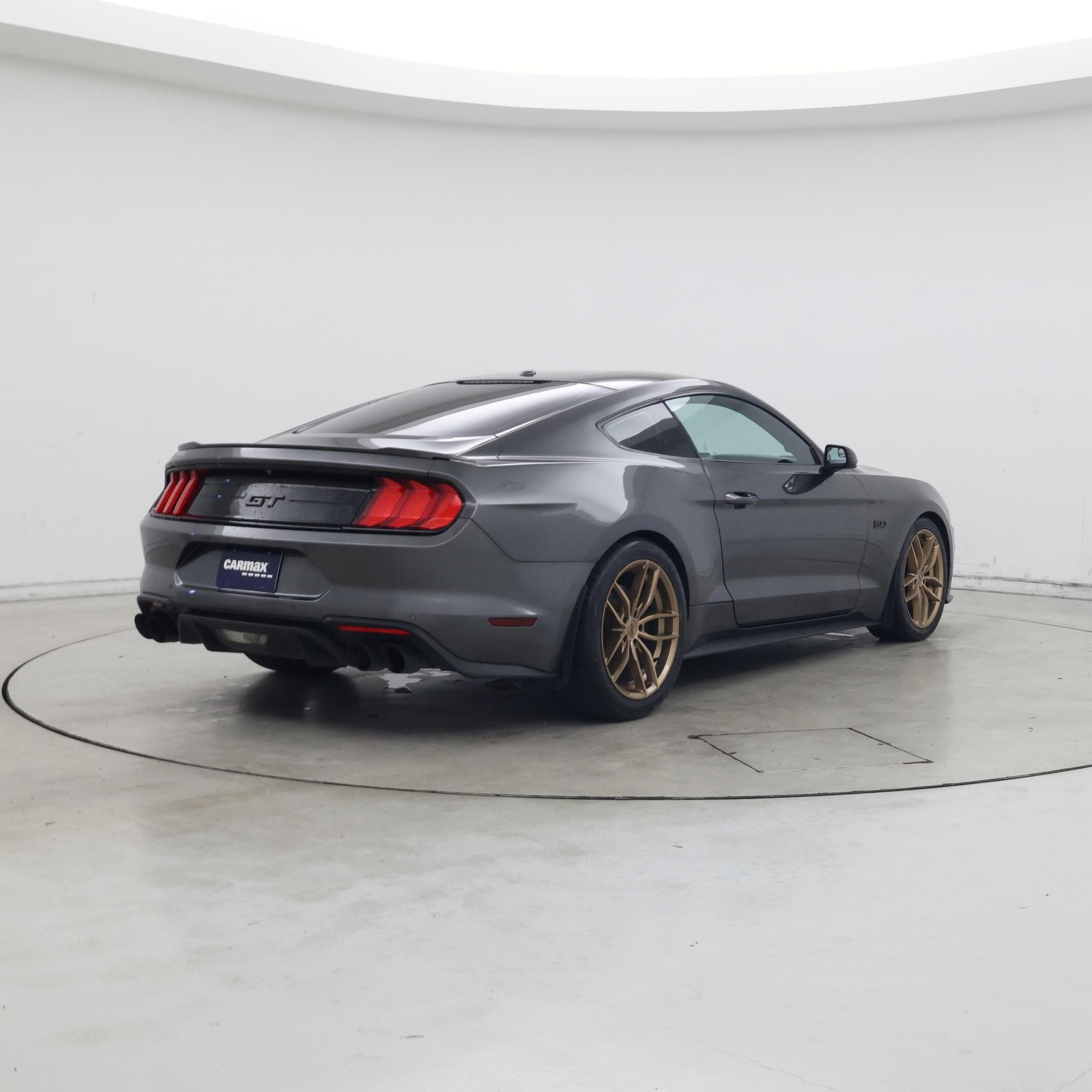 Thumbnail: 2018 Ford Mustang - 8