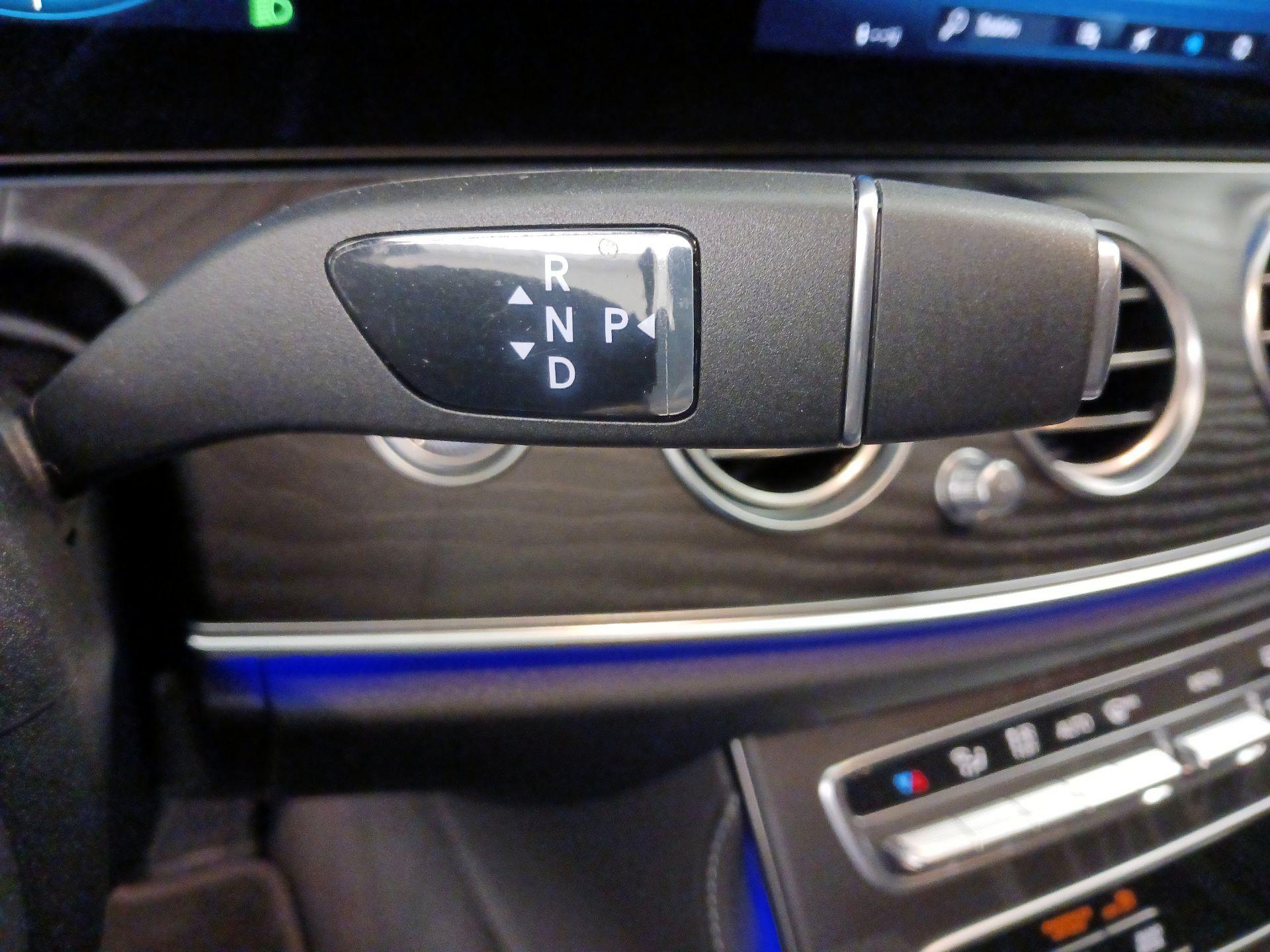 Thumbnail: 2022 Mercedes-Benz E-Class - 18