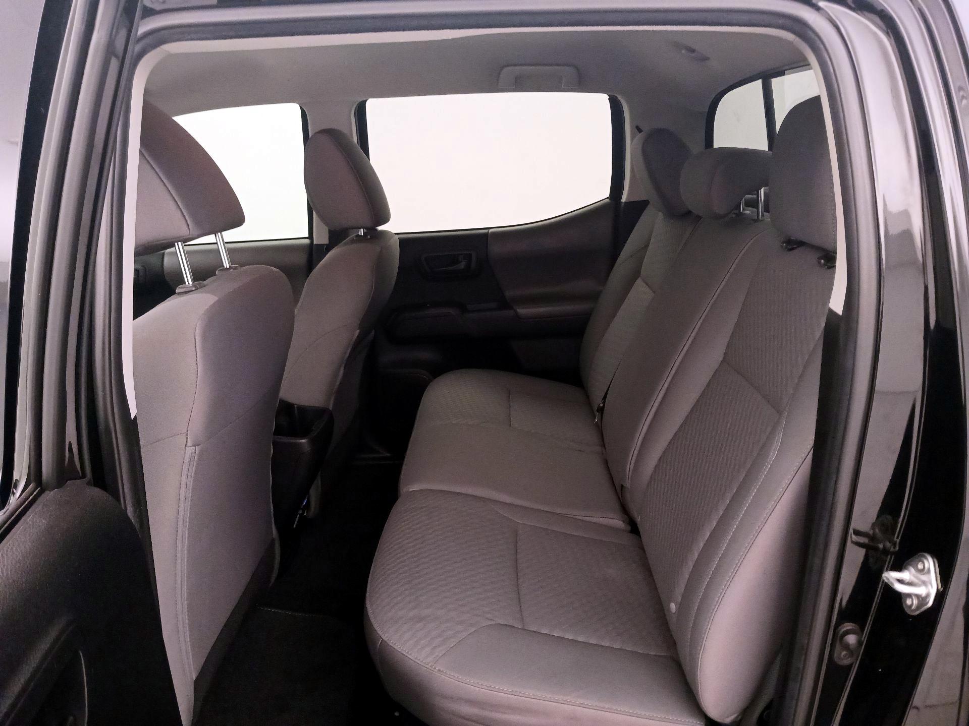 Thumbnail: 2022 Toyota Tacoma - 19