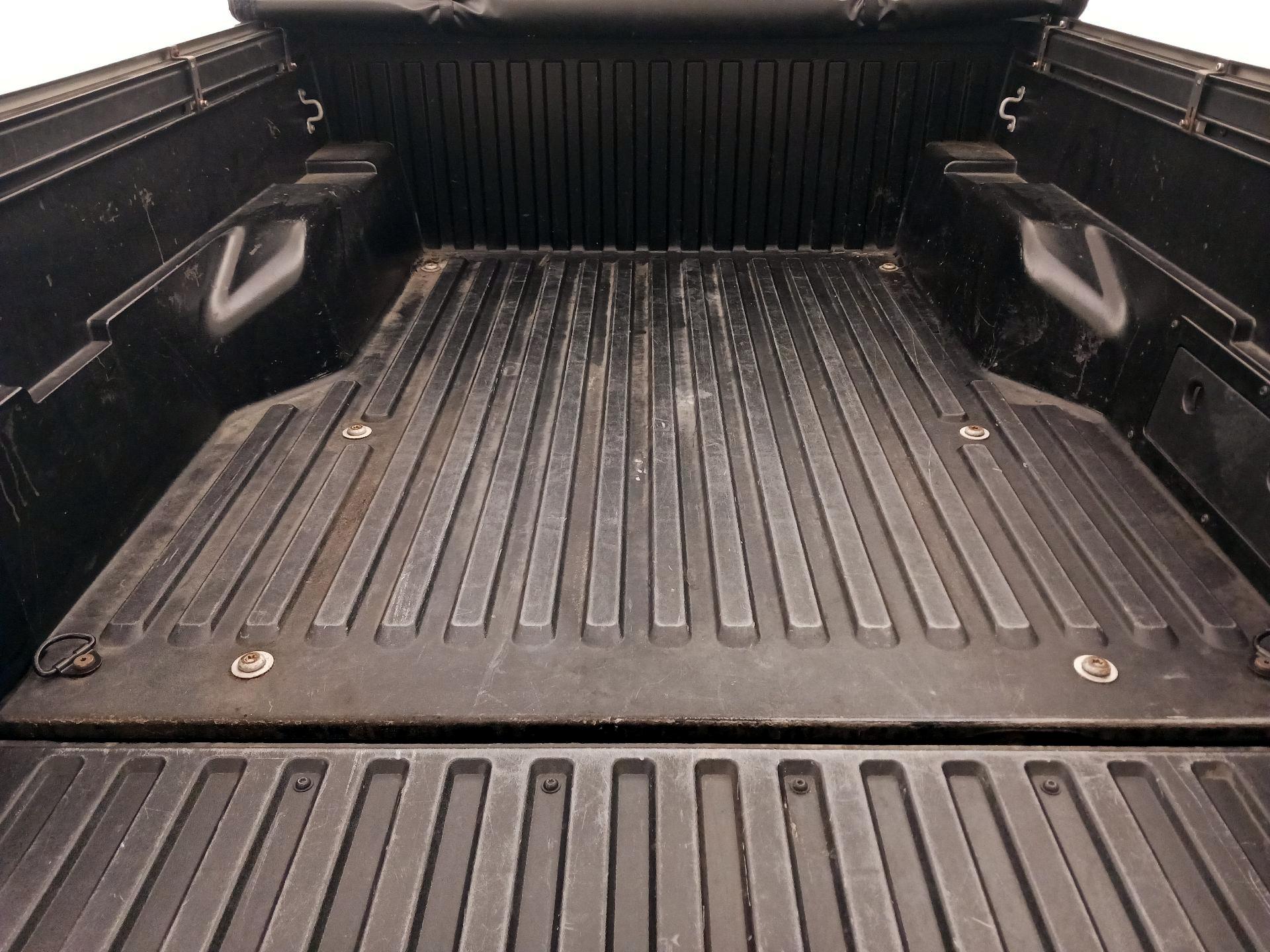 Thumbnail: 2022 Toyota Tacoma - 20