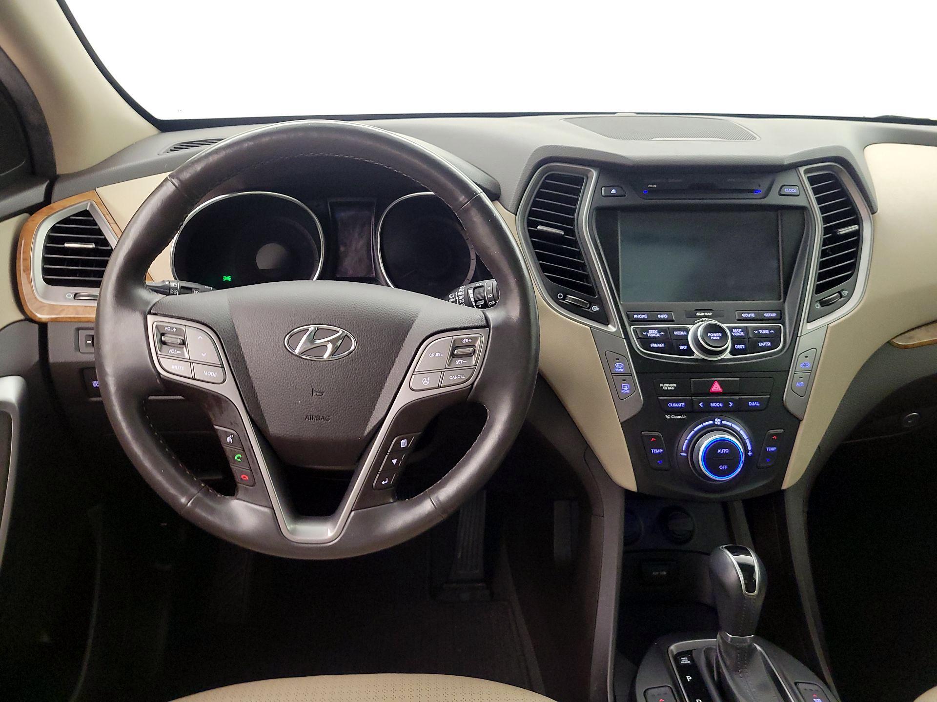 Thumbnail: 2014 Hyundai Santa Fe - 10