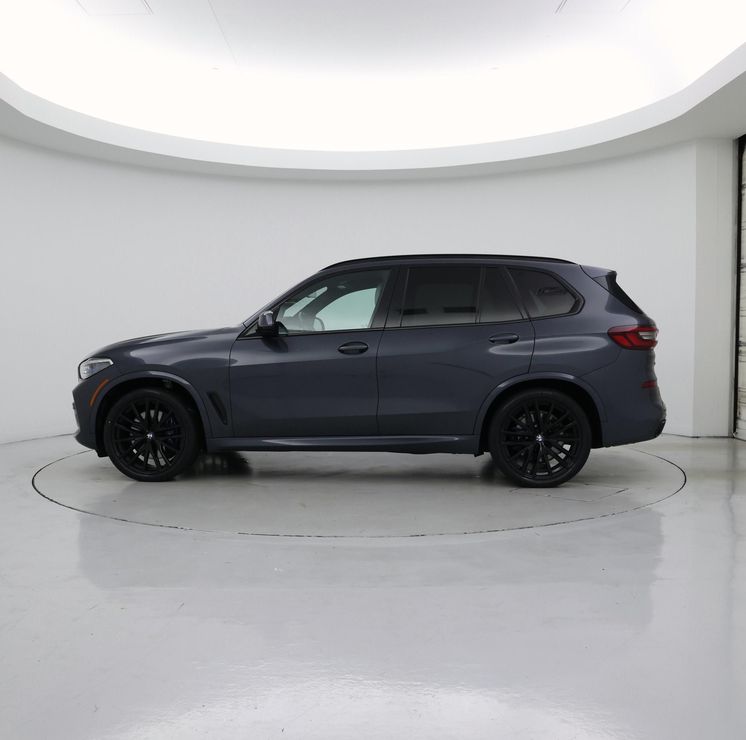 Thumbnail: 2021 BMW X5 - 3