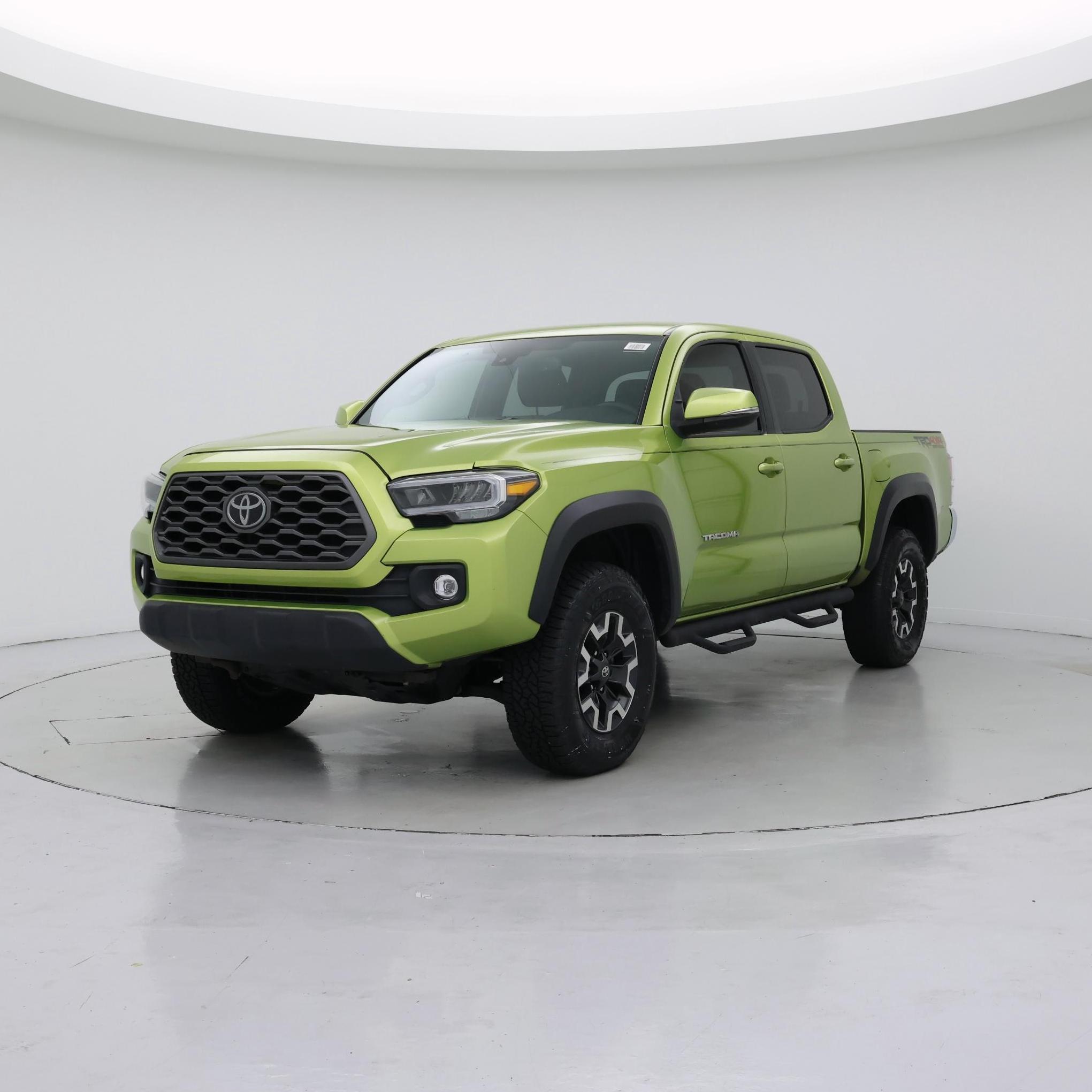 Thumbnail: 2023 Toyota Tacoma - 4