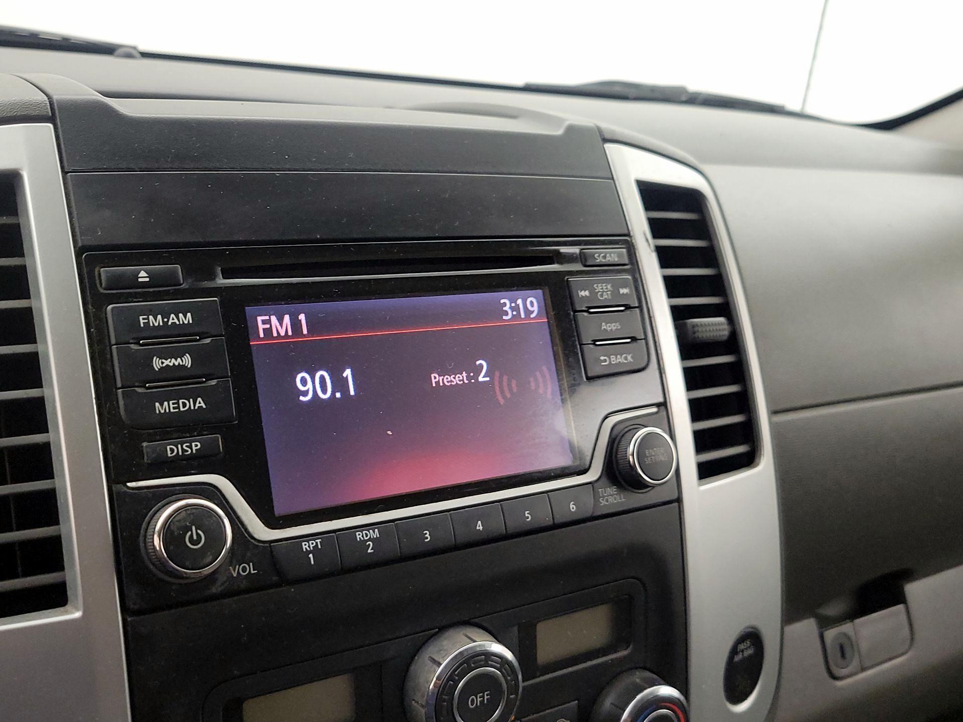 Thumbnail: 2016 Nissan Frontier - 15