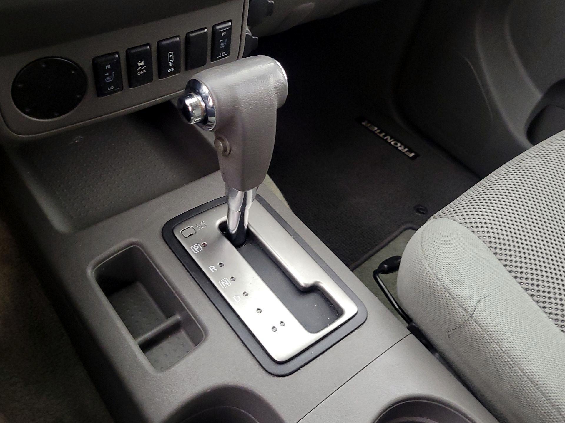 Thumbnail: 2016 Nissan Frontier - 17