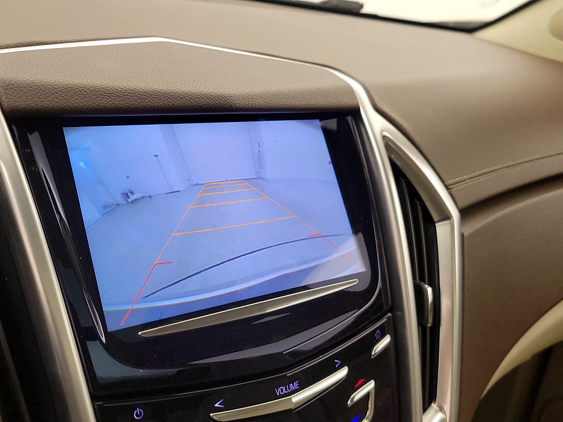 Thumbnail: 2016 Cadillac SRX - 15