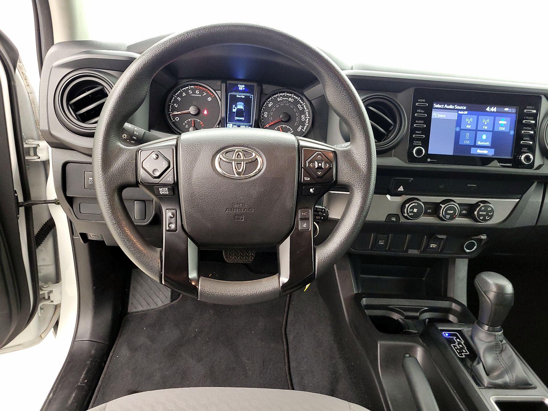 Thumbnail: 2022 Toyota Tacoma - 10