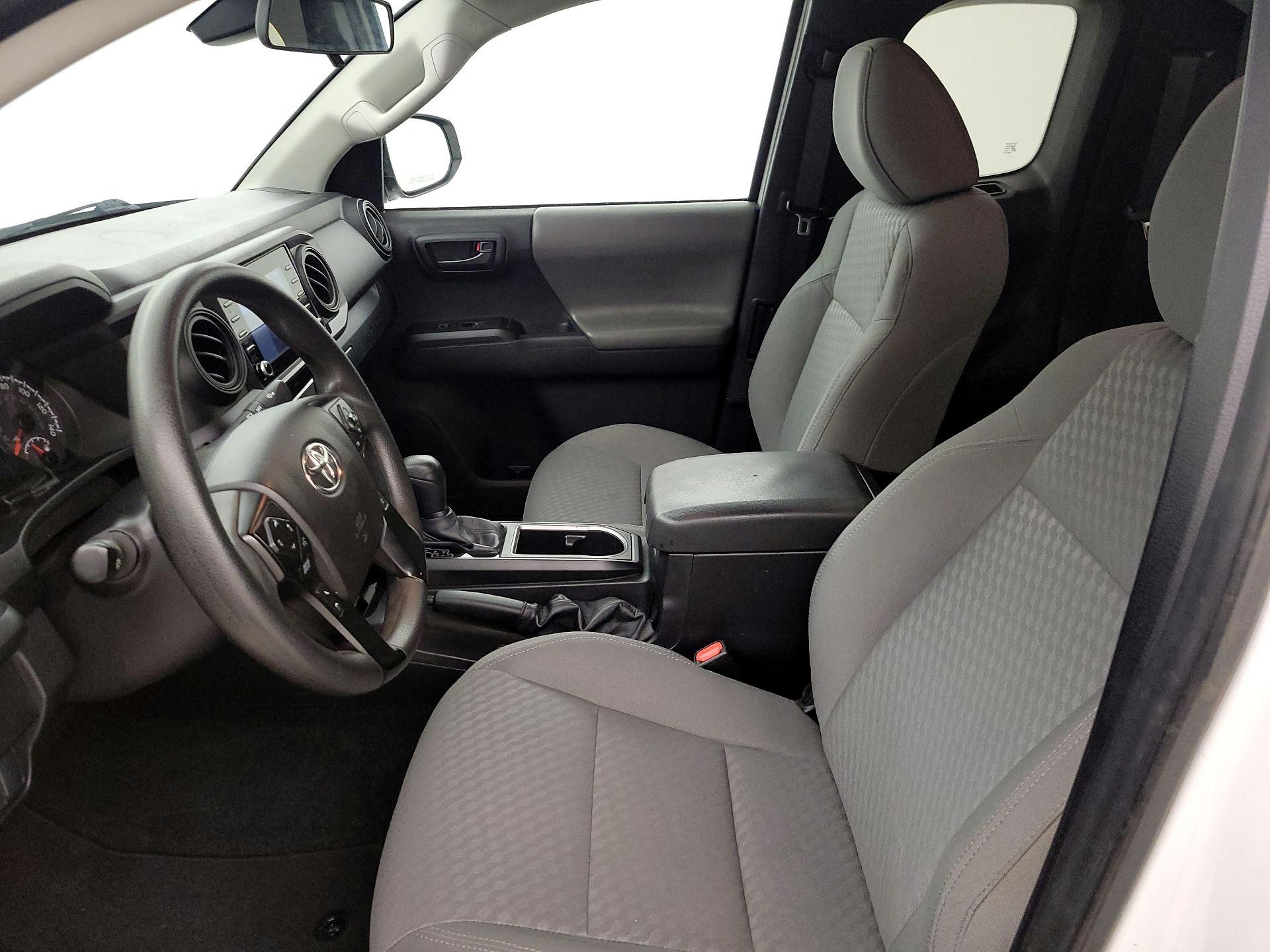 Thumbnail: 2022 Toyota Tacoma - 11