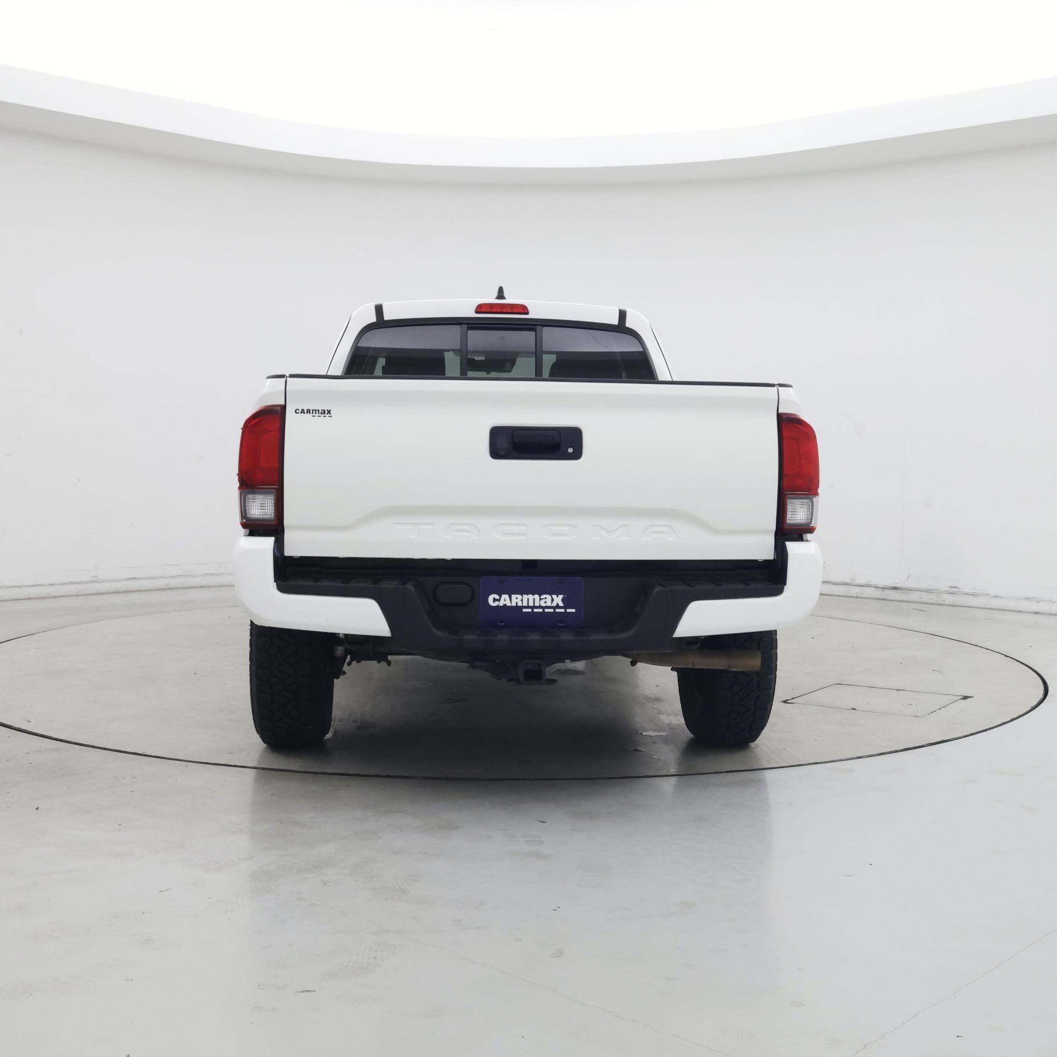 Thumbnail: 2022 Toyota Tacoma - 6