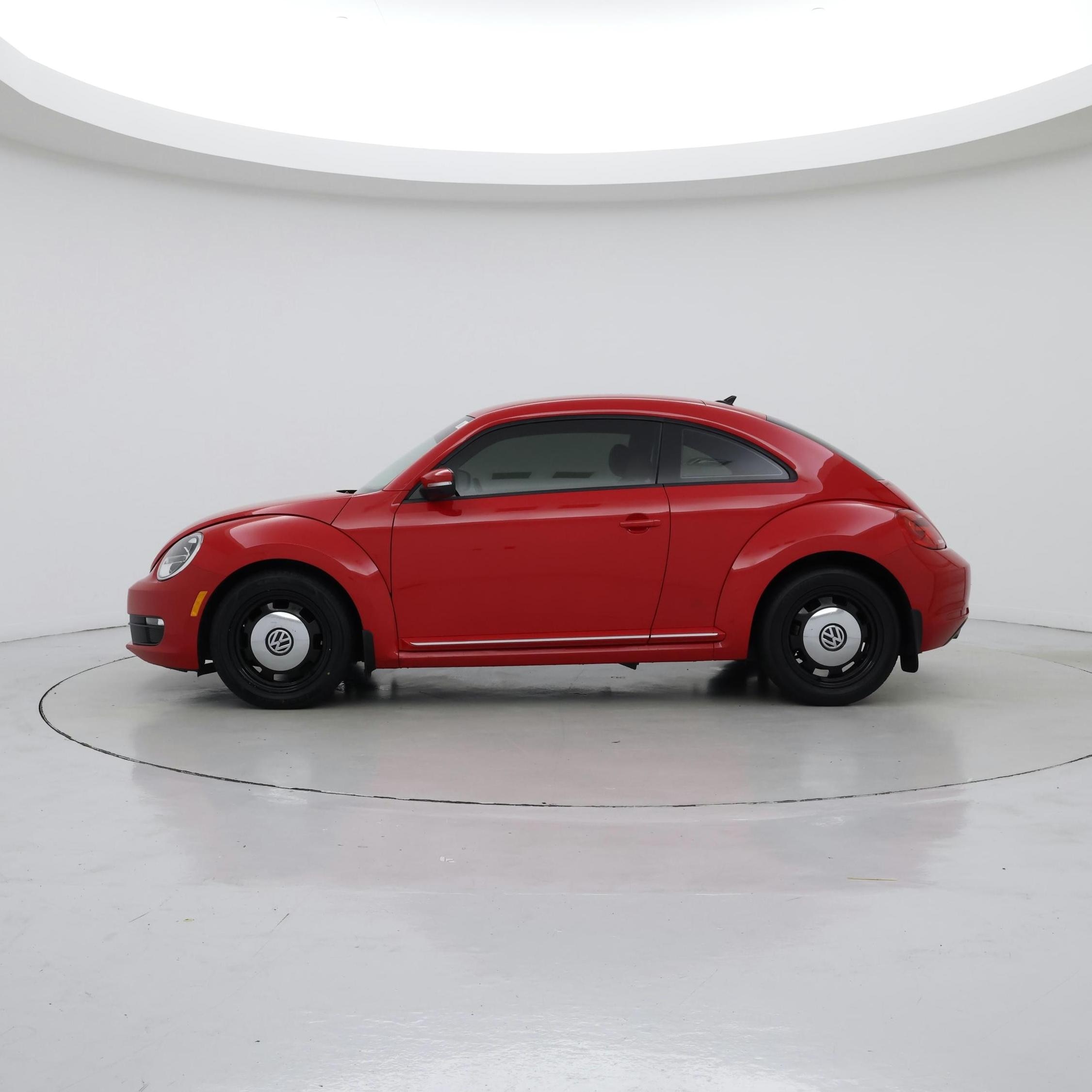 Thumbnail: 2014 Volkswagen Beetle - 3