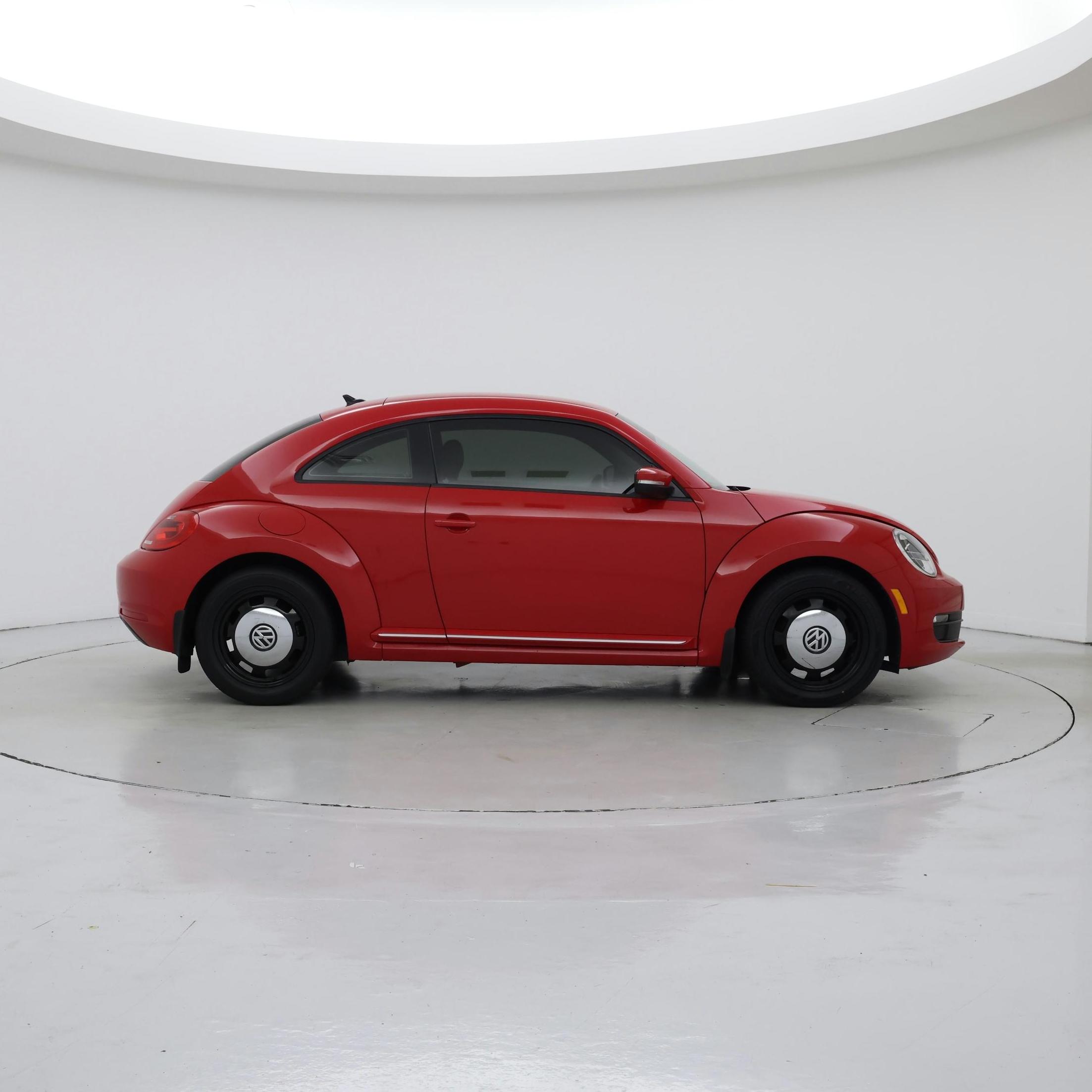 Thumbnail: 2014 Volkswagen Beetle - 7