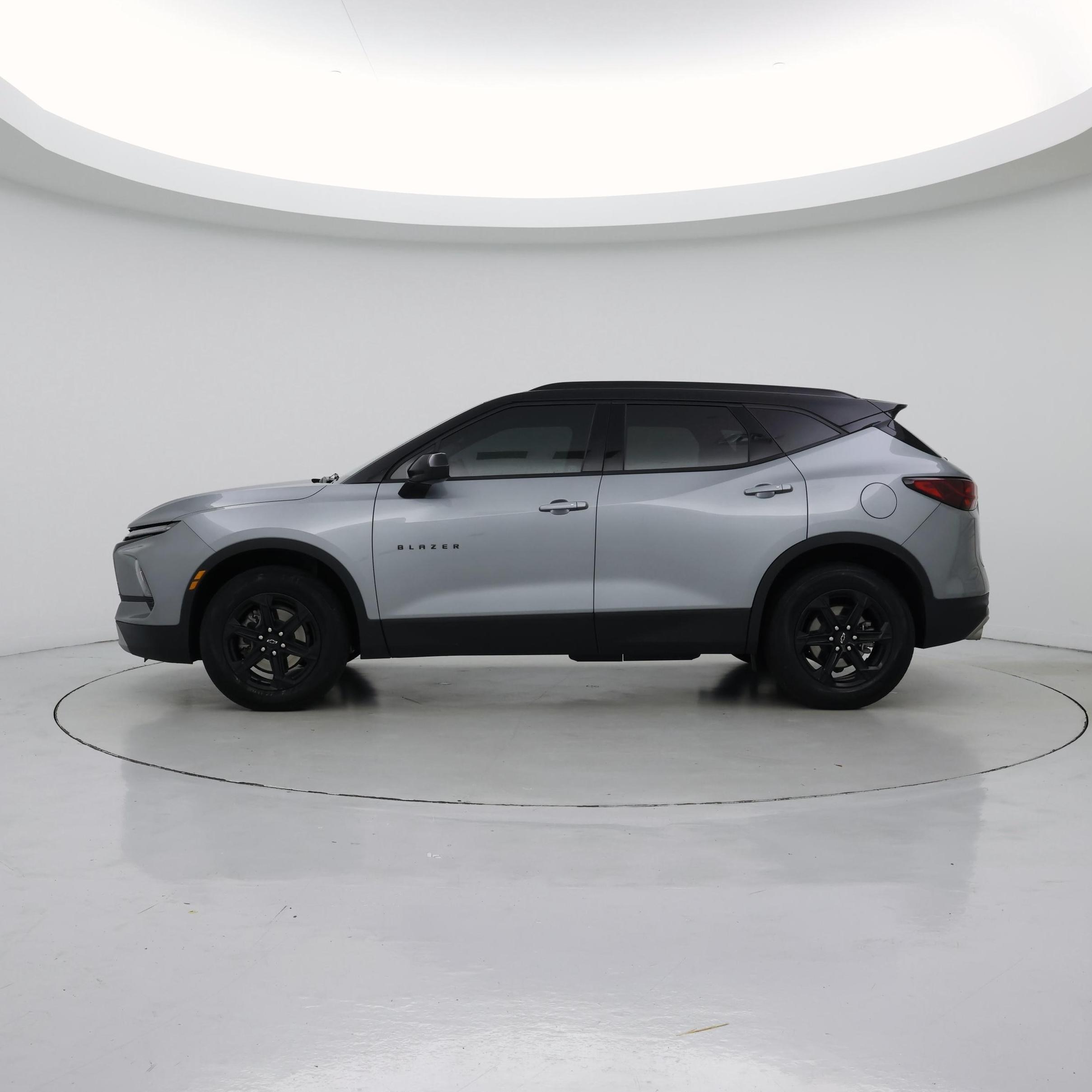 Thumbnail: 2024 Chevrolet Blazer - 3
