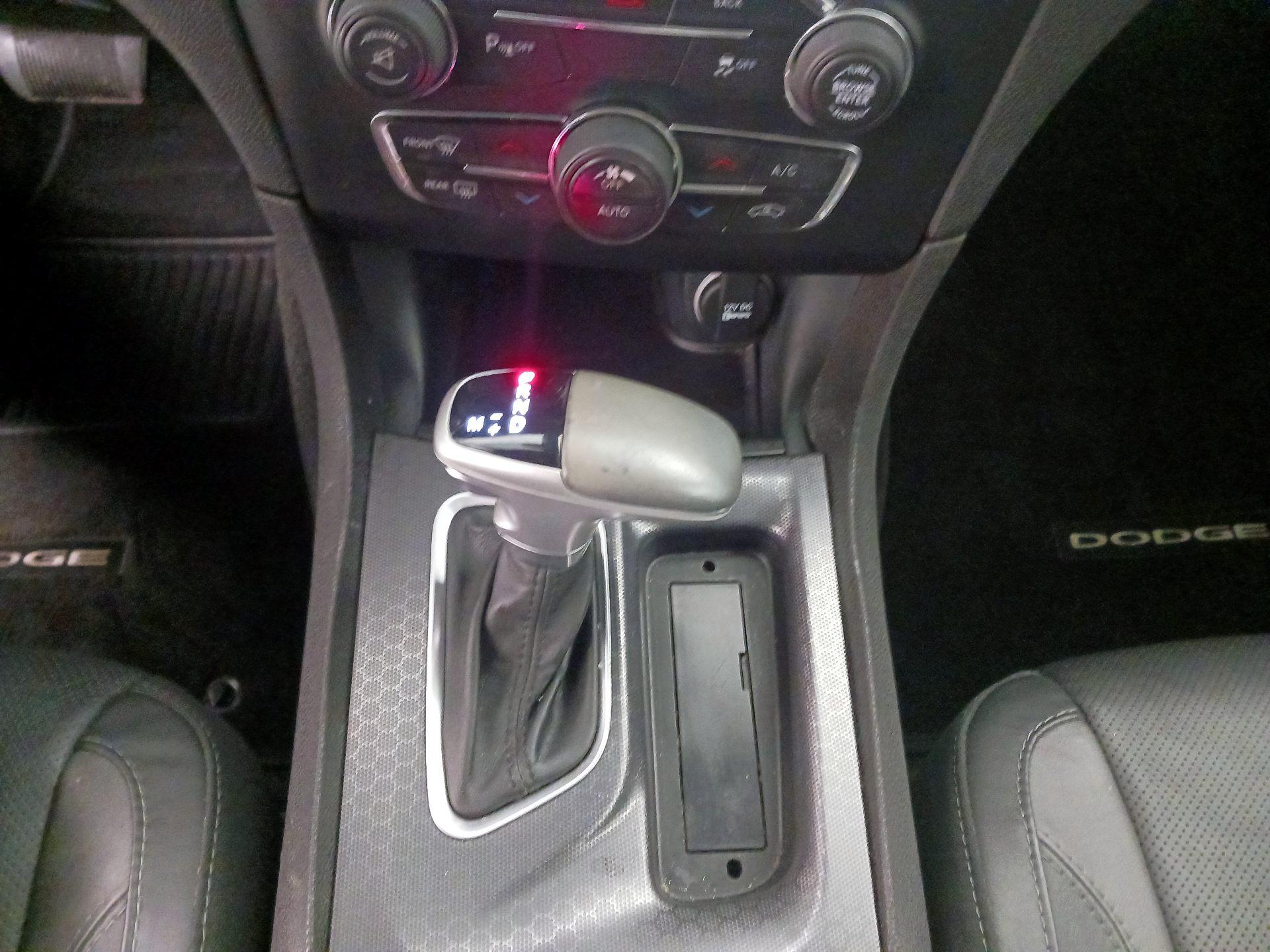 Thumbnail: 2016 Dodge Charger - 17
