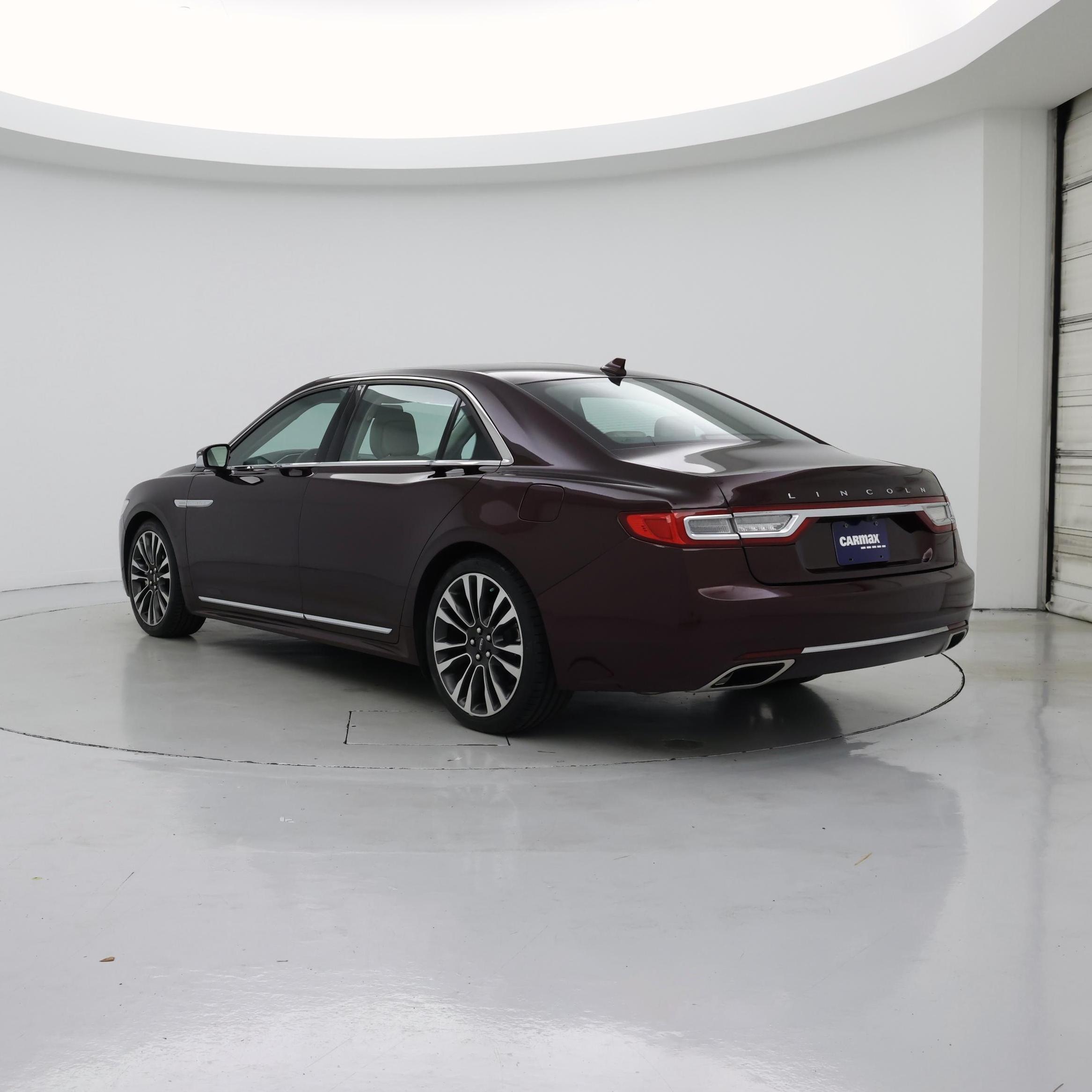 Thumbnail: 2020 Lincoln Continental - 2