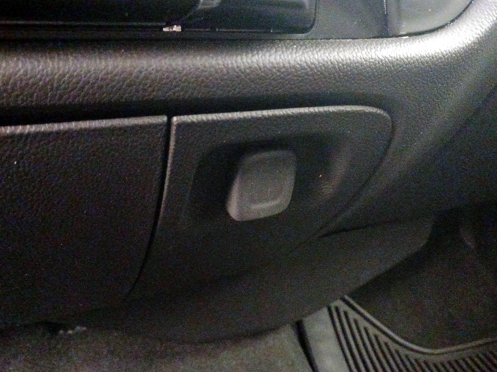 Thumbnail: 2014 Chevrolet Silverado 1500 - 17