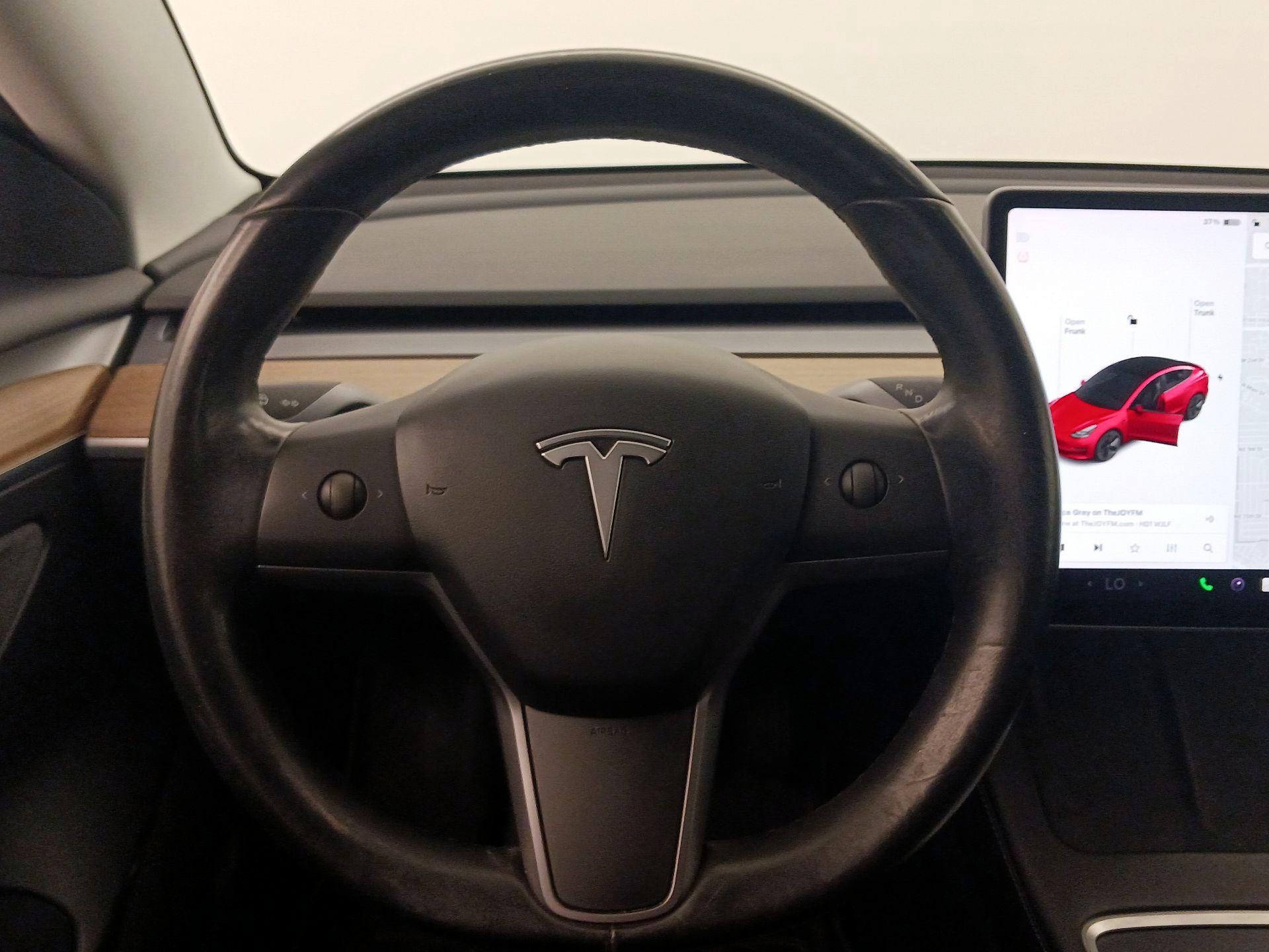 Thumbnail: 2021 Tesla Model 3 - 10