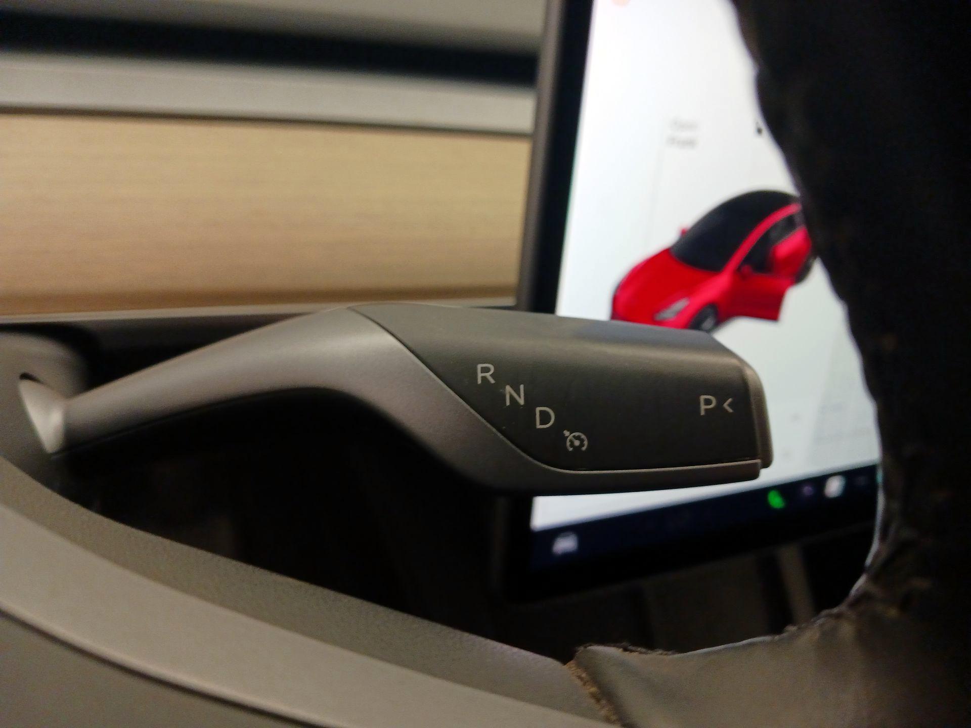 Thumbnail: 2021 Tesla Model 3 - 17