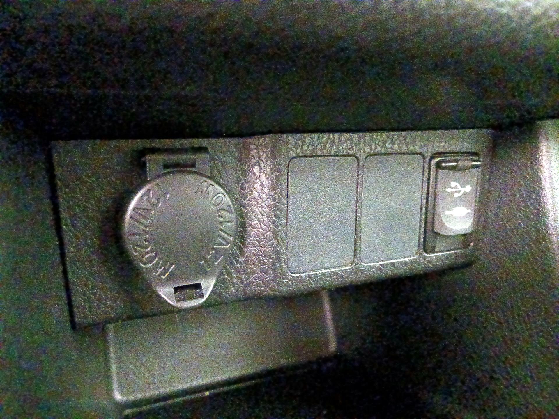 Thumbnail: 2017 Toyota Corolla - 18