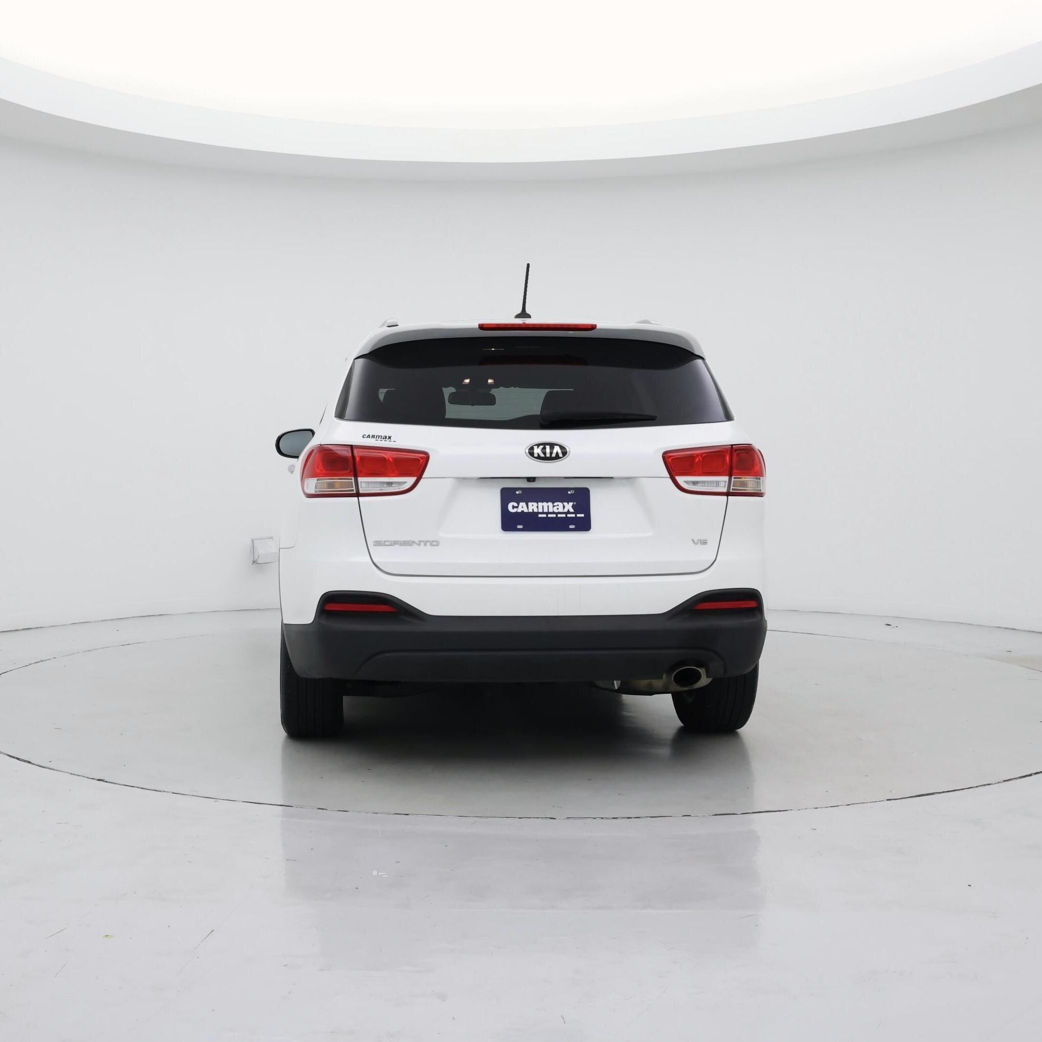 Thumbnail: 2017 Kia Sorento - 6