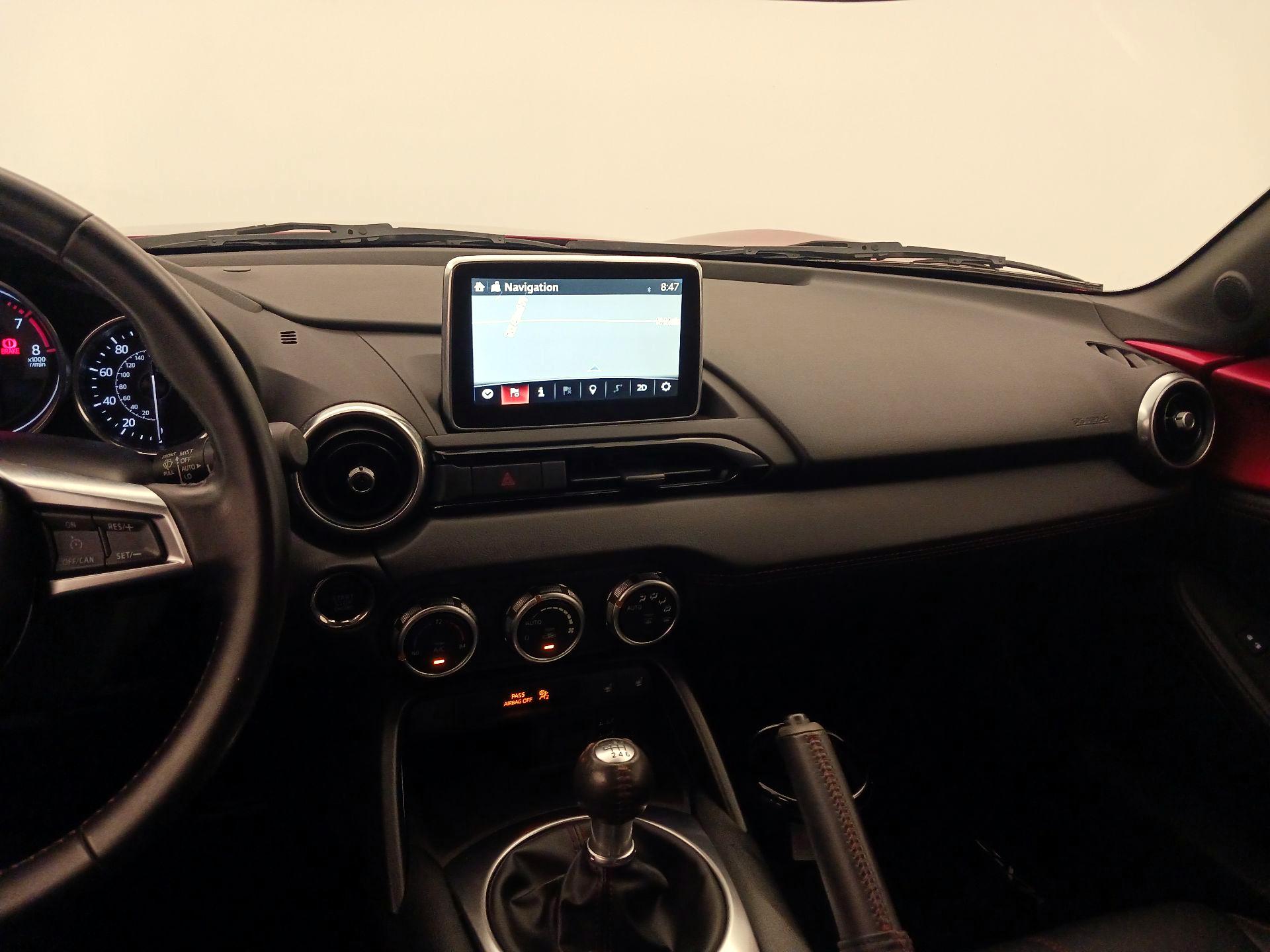 Thumbnail: 2016 Mazda MX-5 Miata - 9