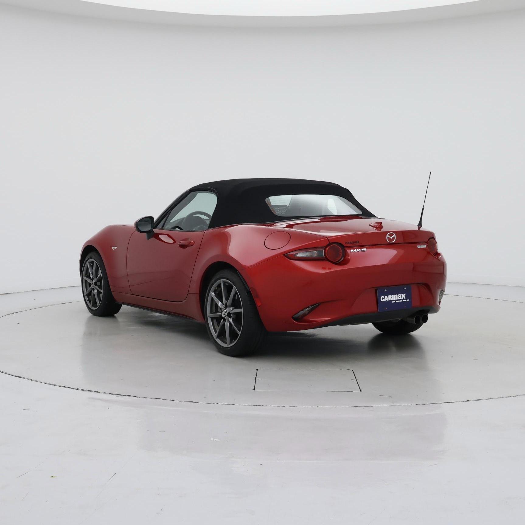 Thumbnail: 2016 Mazda MX-5 Miata - 2