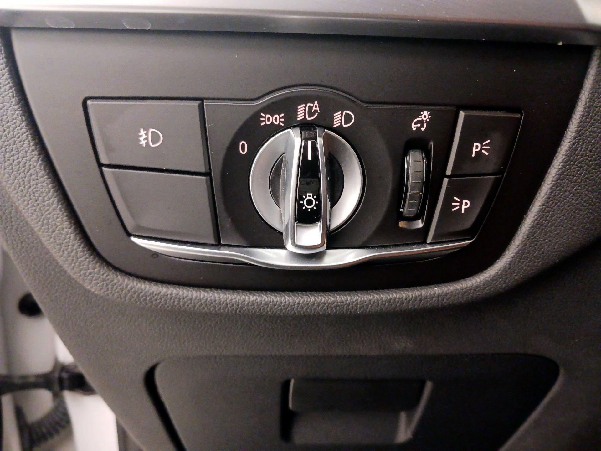 Thumbnail: 2019 BMW X3 - 13