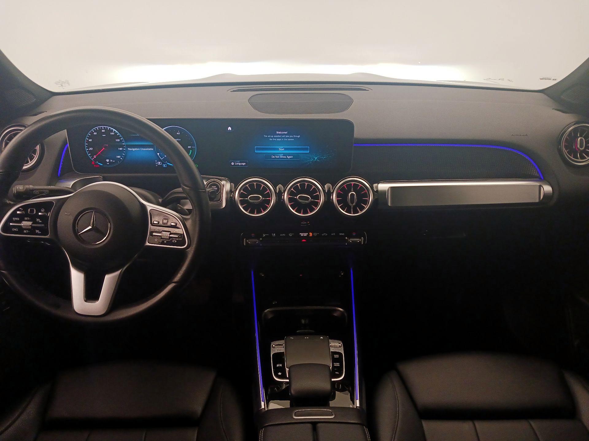 Thumbnail: 2020 Mercedes-Benz GLB - 9