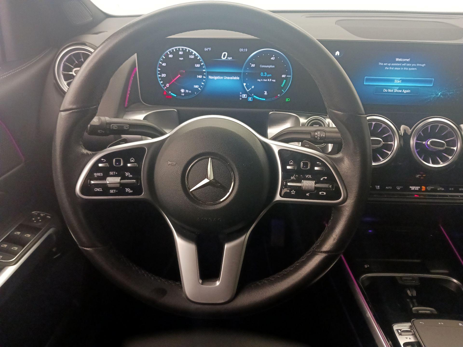 Thumbnail: 2020 Mercedes-Benz GLB - 10