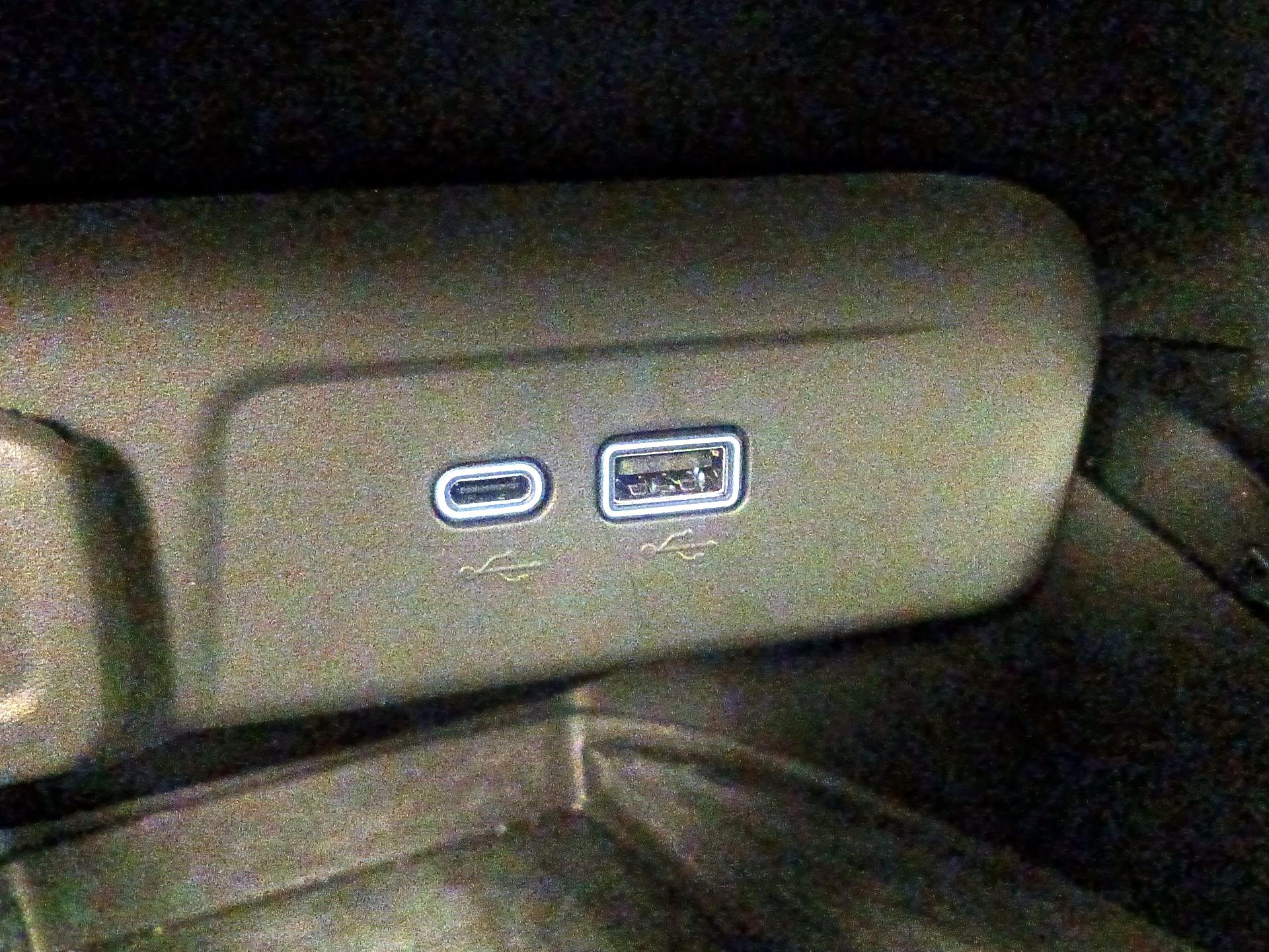 Thumbnail: 2024 Chevrolet Trax - 18