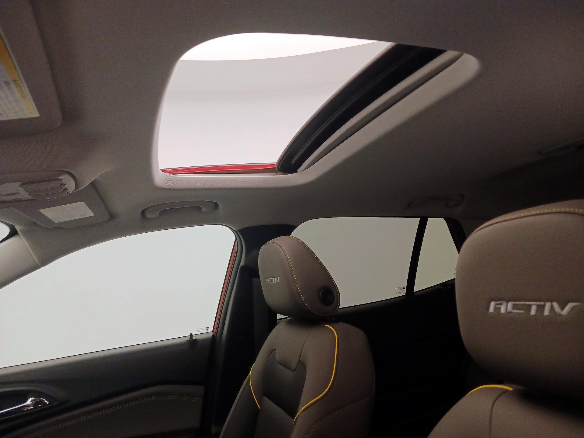 Thumbnail: 2024 Chevrolet Trax - 19