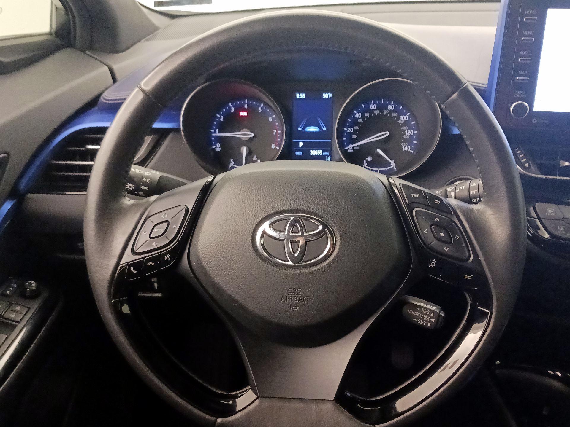 Thumbnail: 2020 Toyota C-HR - 10