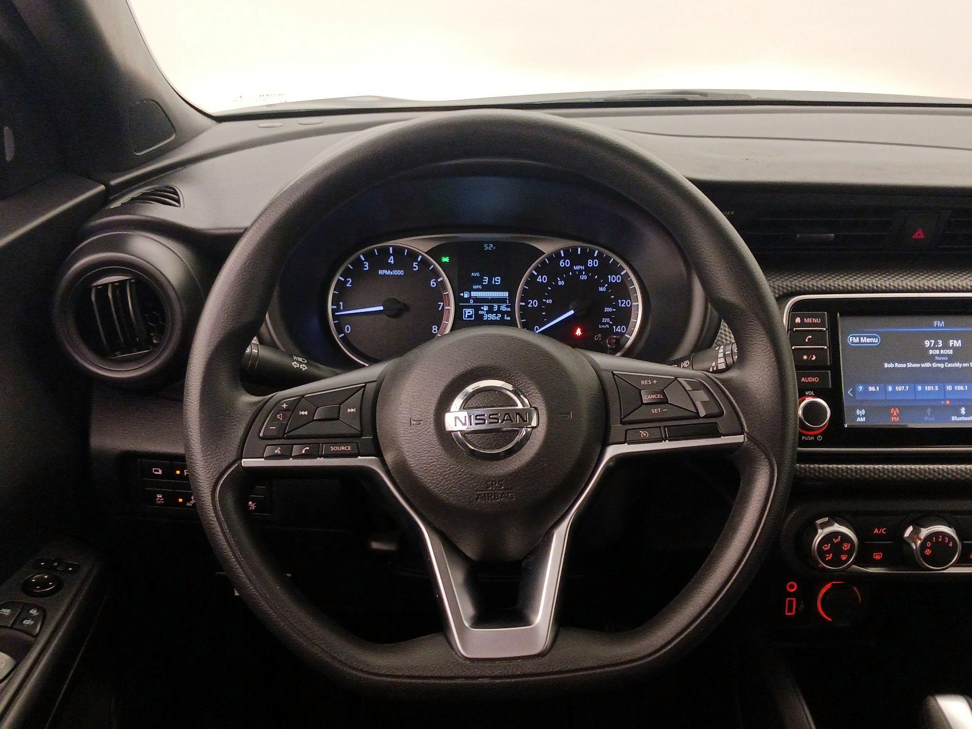 Thumbnail: 2020 Nissan Kicks - 10