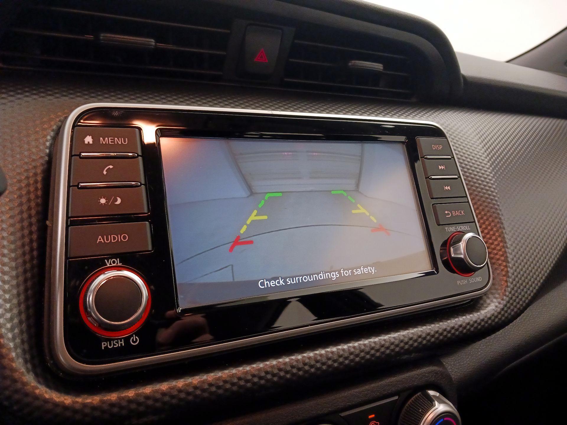 Thumbnail: 2020 Nissan Kicks - 14