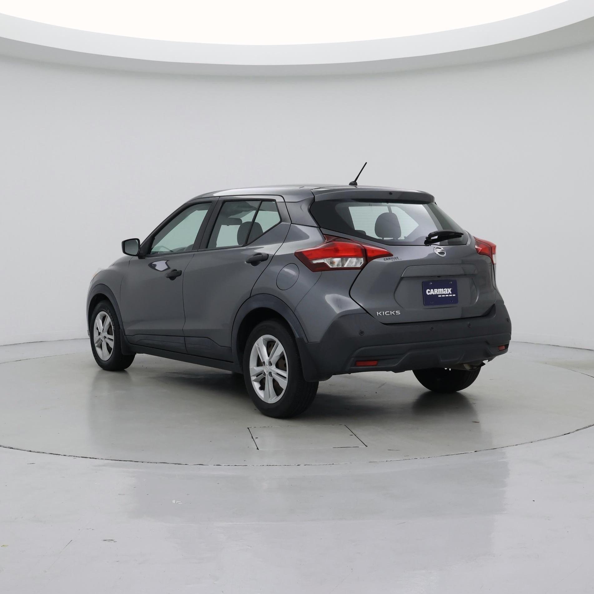 Thumbnail: 2020 Nissan Kicks - 2