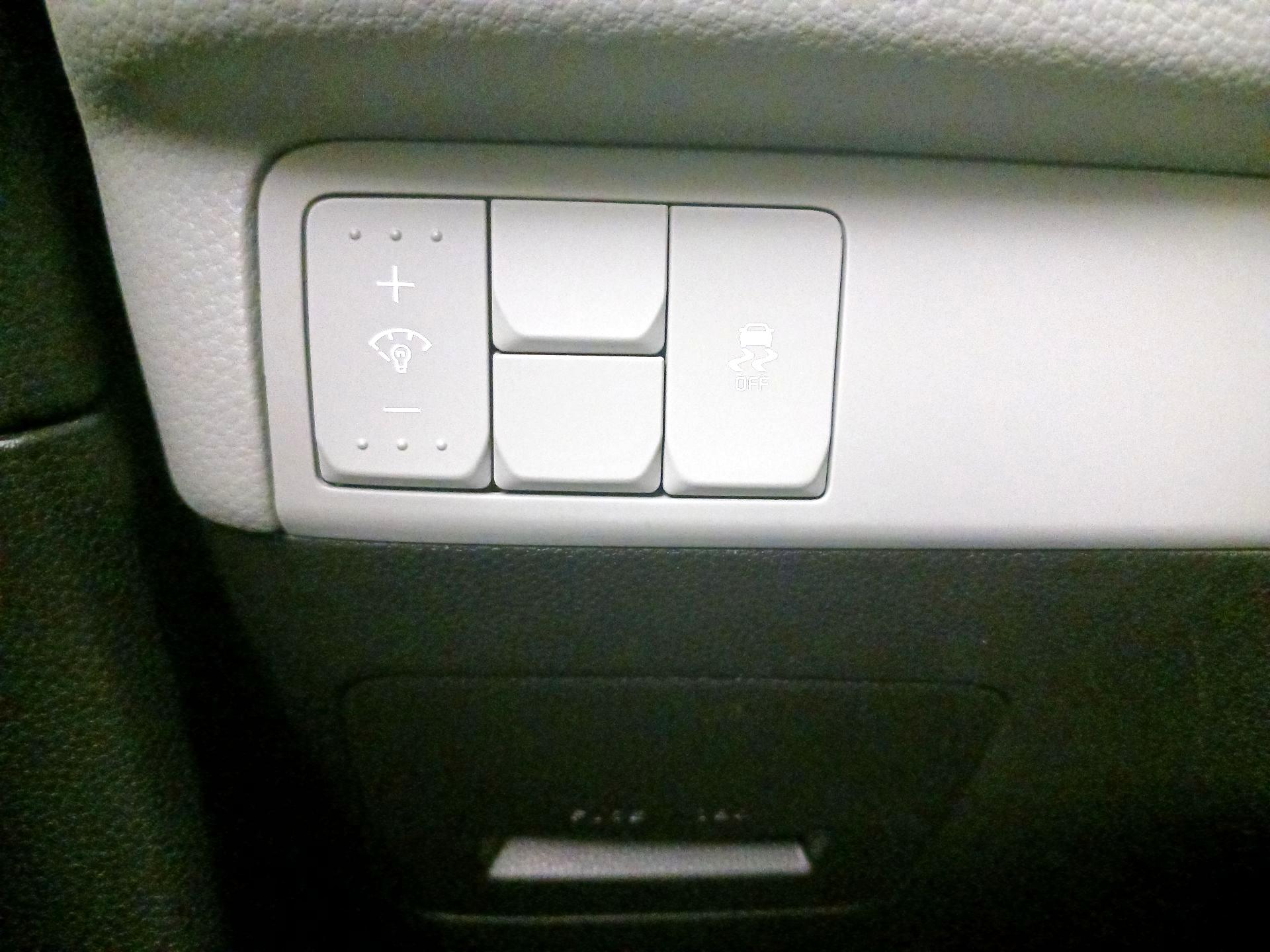 Thumbnail: 2017 Kia Soul - 13