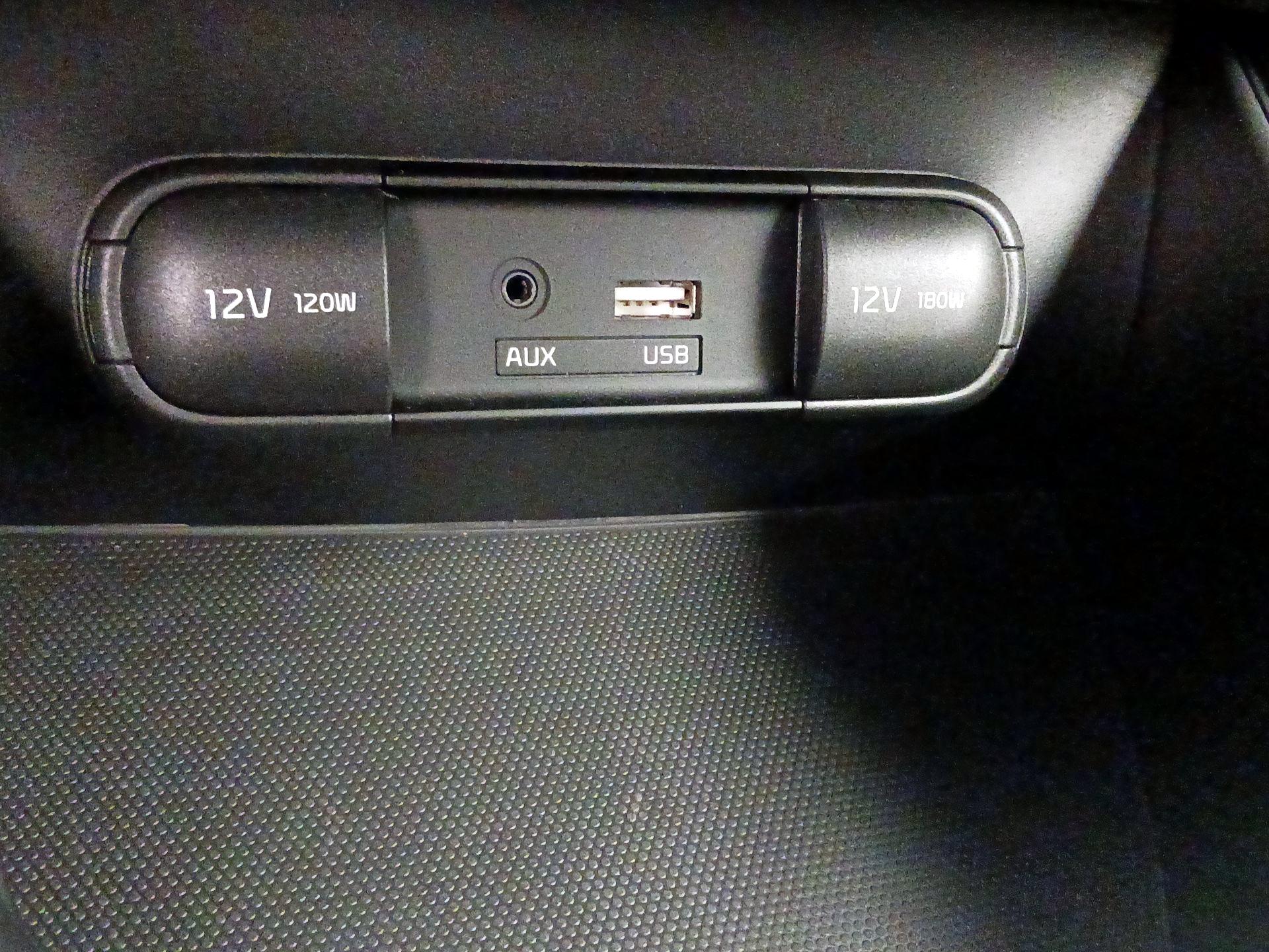 Thumbnail: 2017 Kia Soul - 17