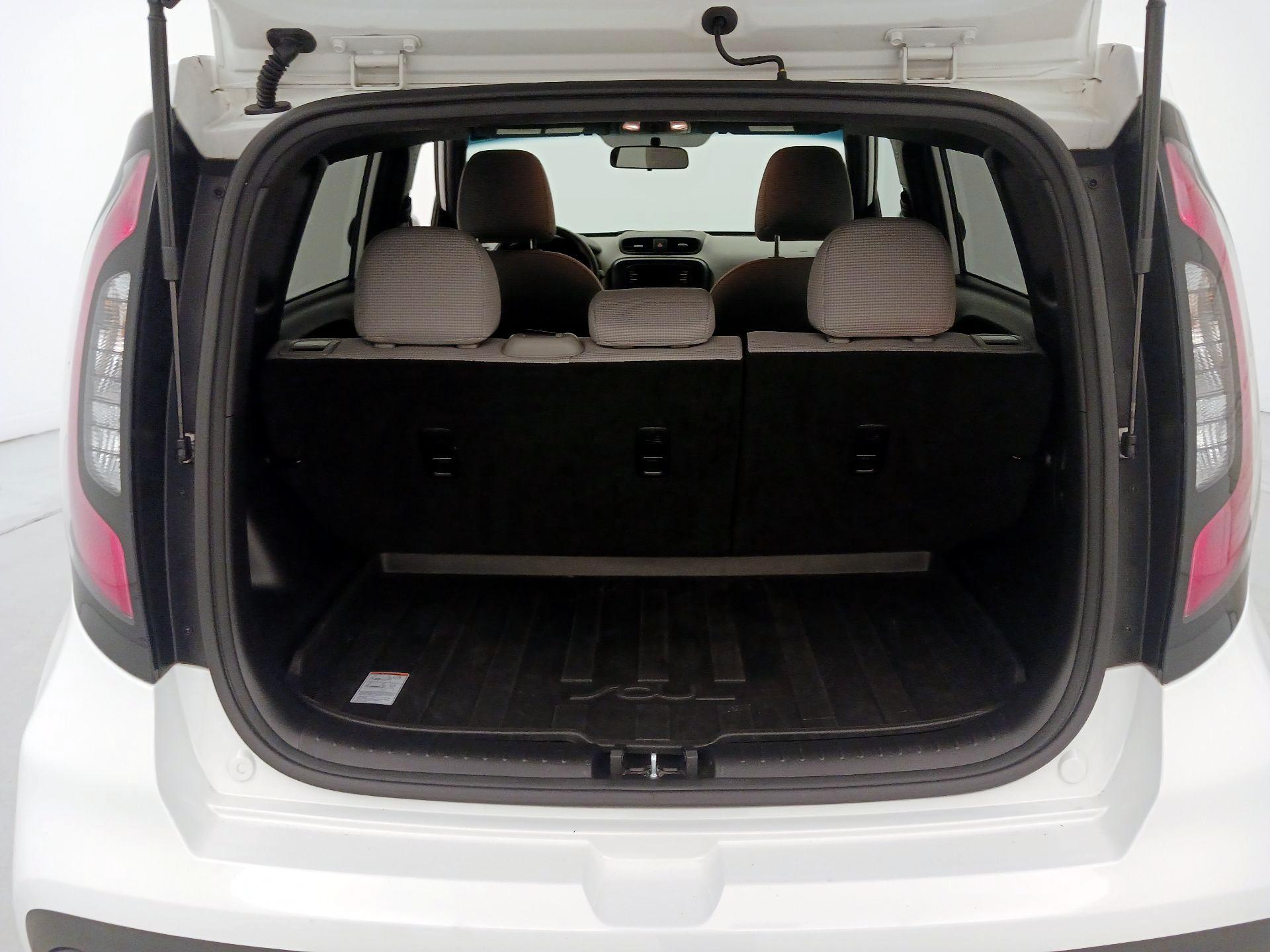 Thumbnail: 2017 Kia Soul - 19