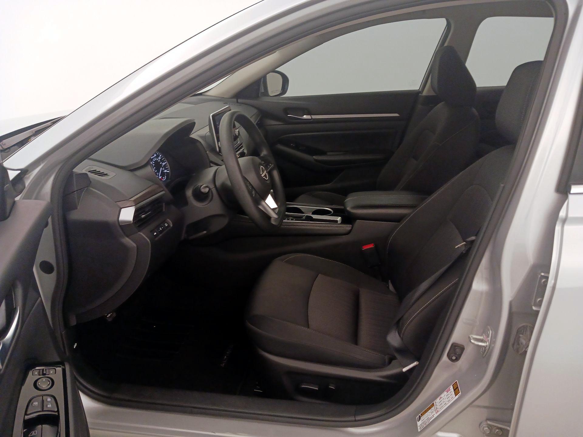 Thumbnail: 2023 Nissan Altima - 11