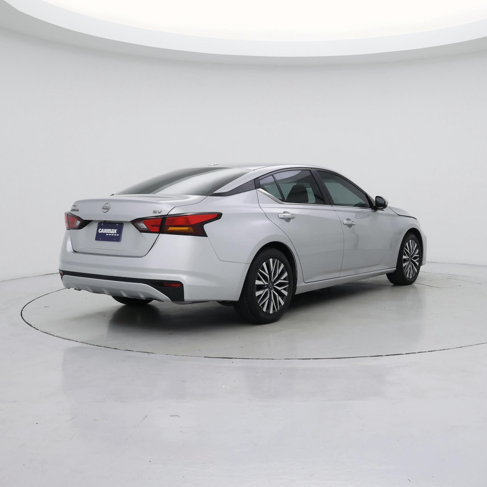 Thumbnail: 2023 Nissan Altima - 8