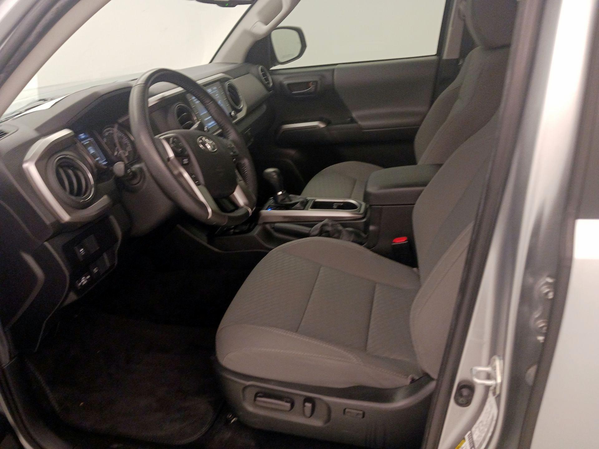 Thumbnail: 2022 Toyota Tacoma - 11