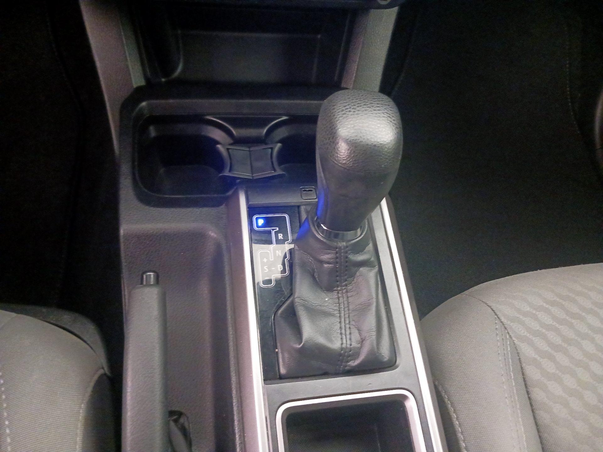 Thumbnail: 2022 Toyota Tacoma - 17