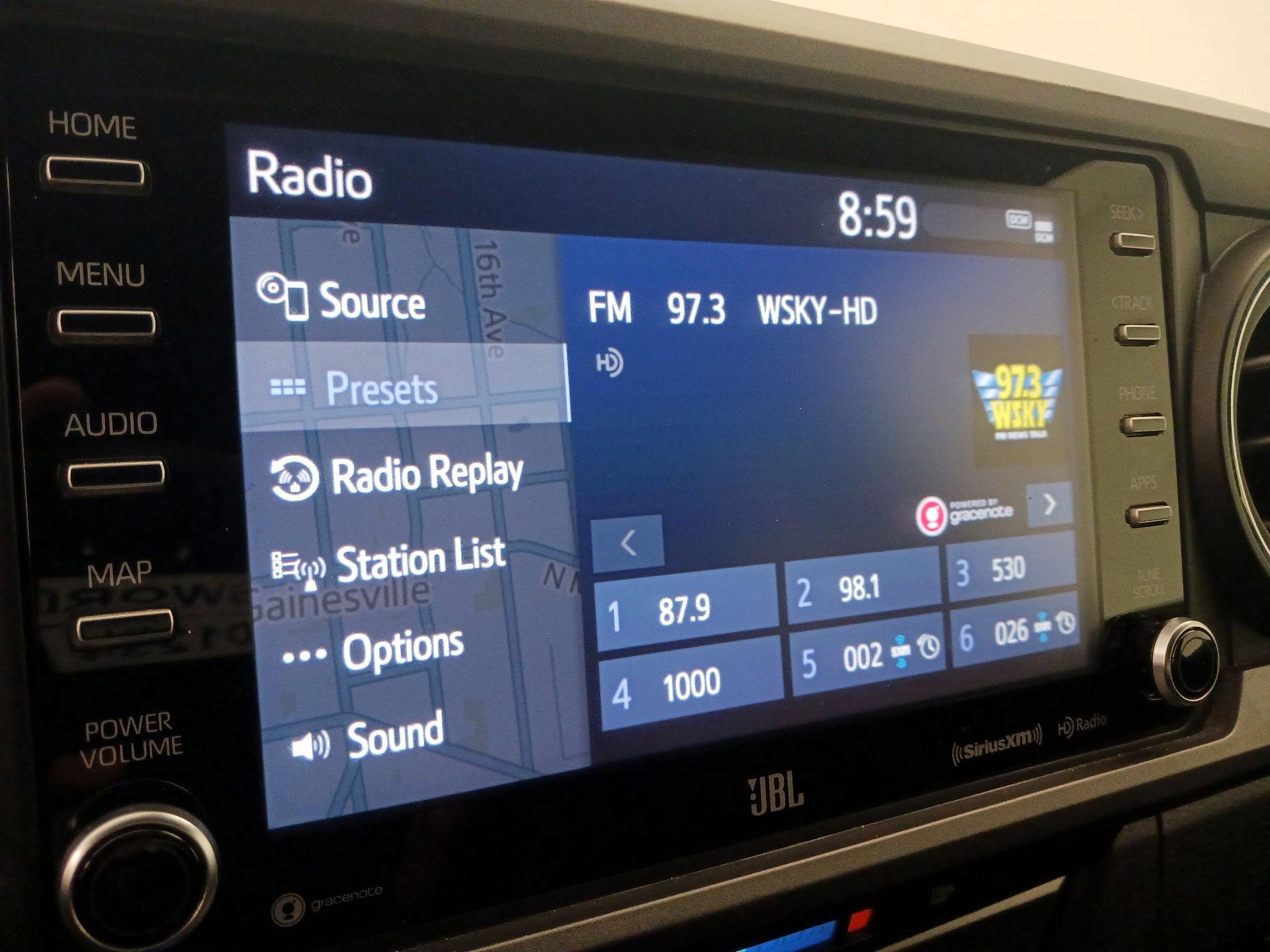 Thumbnail: 2022 Toyota Tacoma - 16