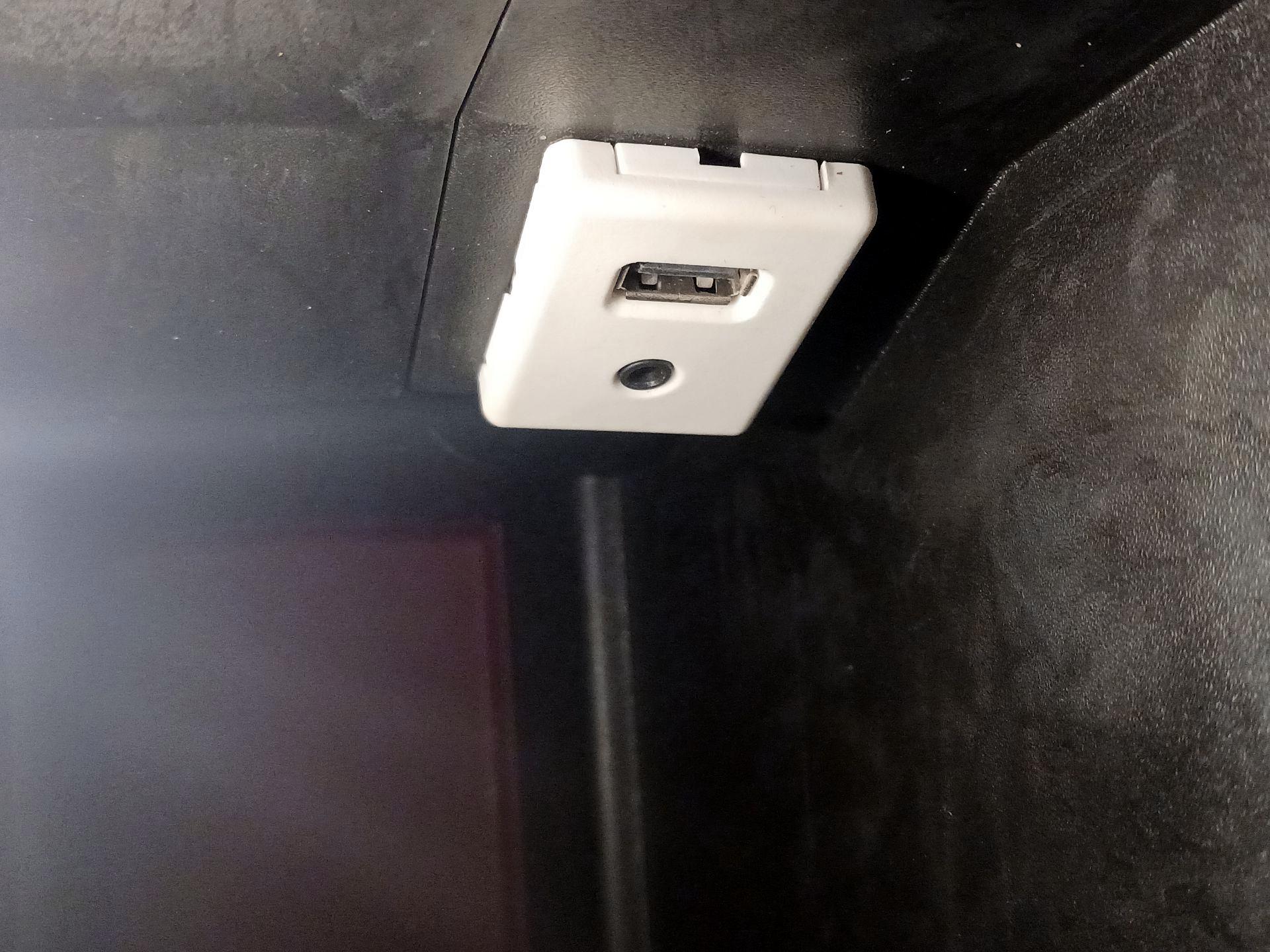 Thumbnail: 2016 Chevrolet Equinox - 18