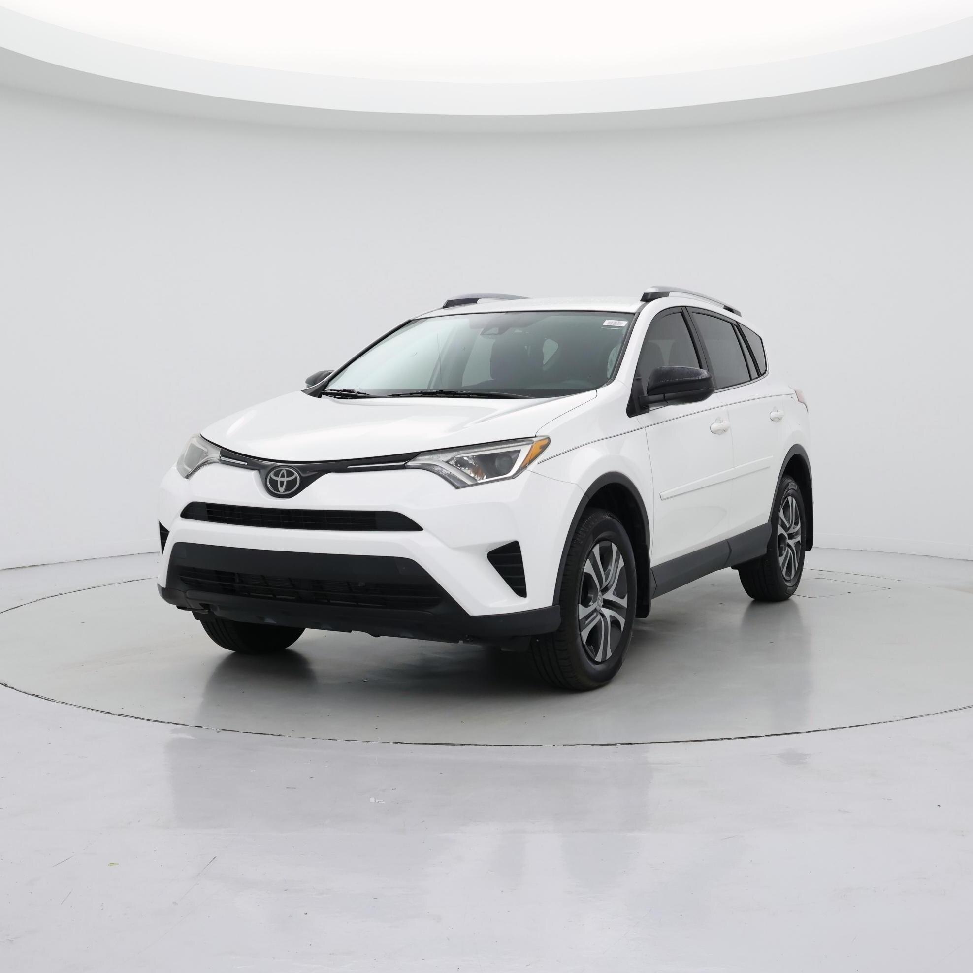 Thumbnail: 2018 Toyota RAV4 - 4